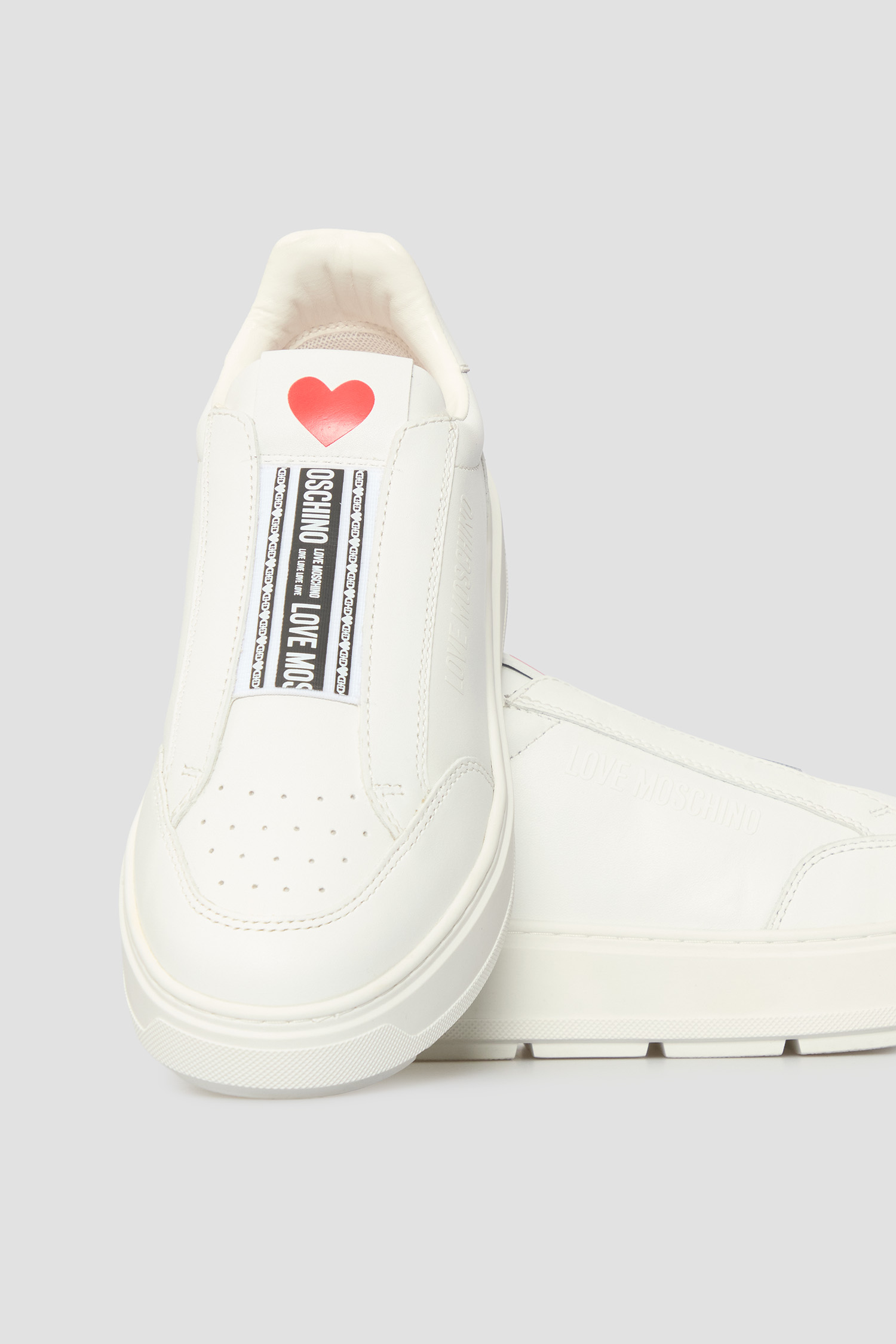 Женские белые кожаные слипоны Moschino JA15104G1N.IA0;100