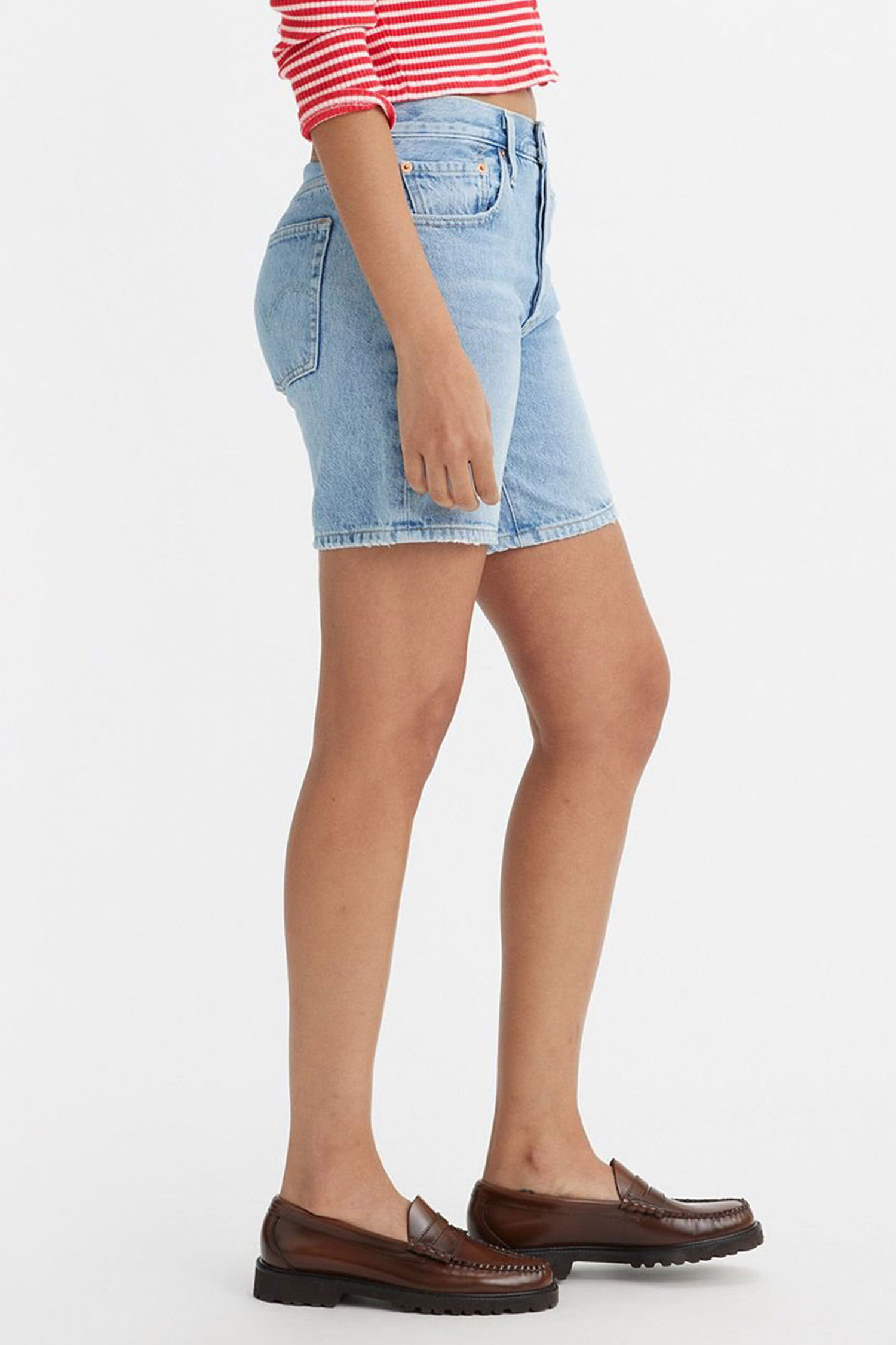 Женские голубые джинсовые шорты 501® Mid-Thigh Levi’s® 85833;0055