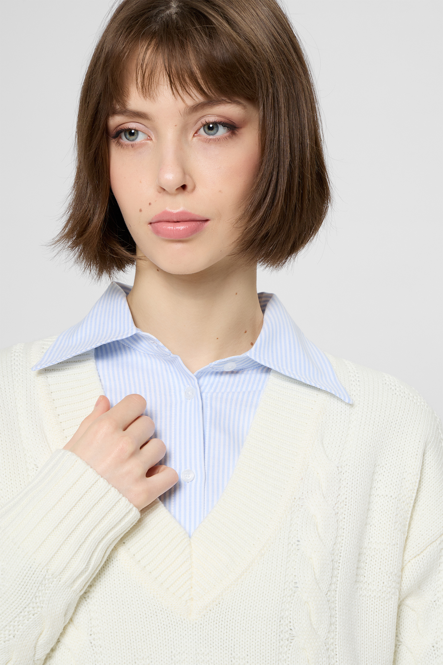 Жіночий білий вовняний пуловер HUGO 50554075;115