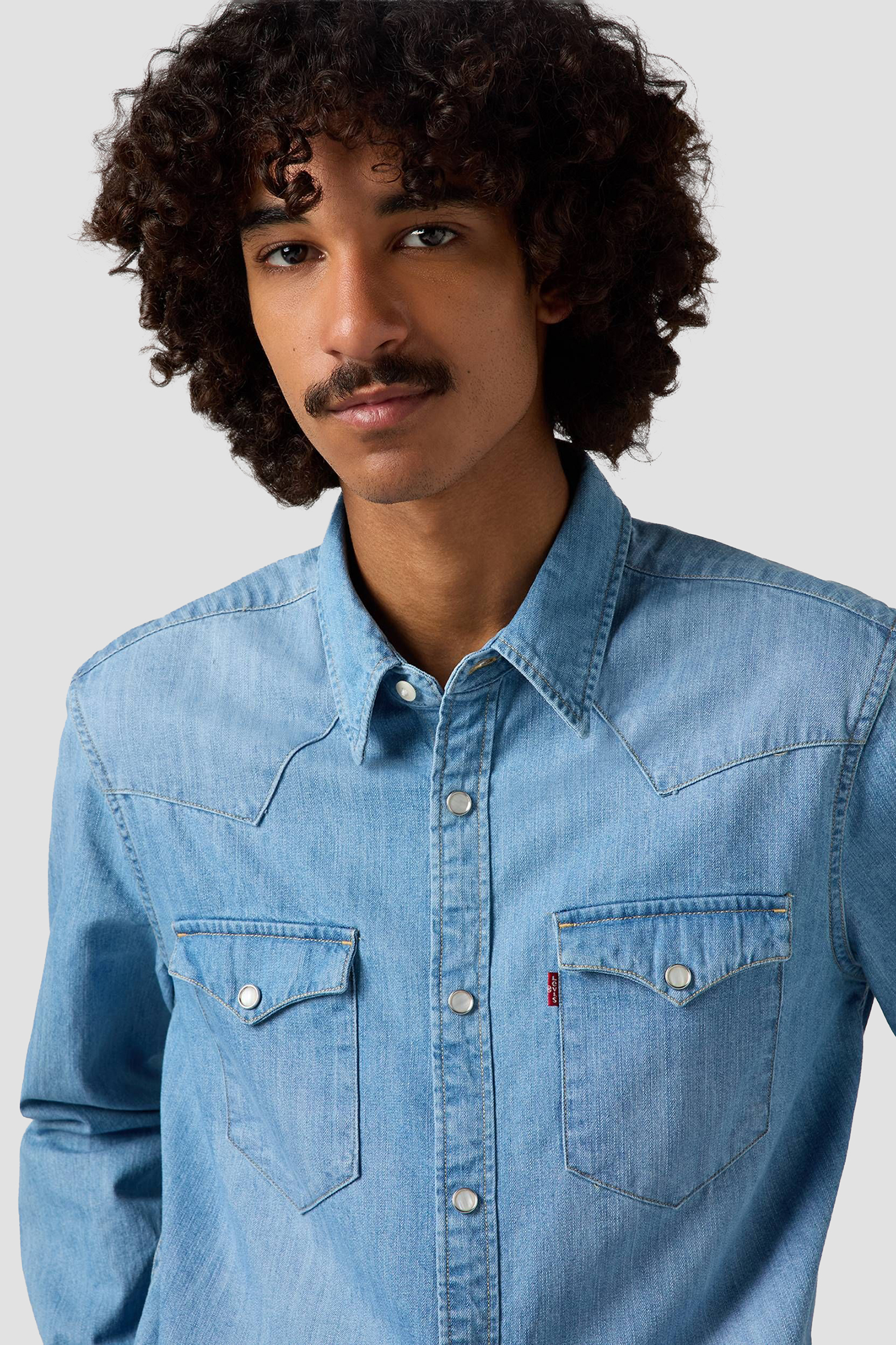 Чоловіча блакитна джинсова сорочка Levi’s® 85744;0047