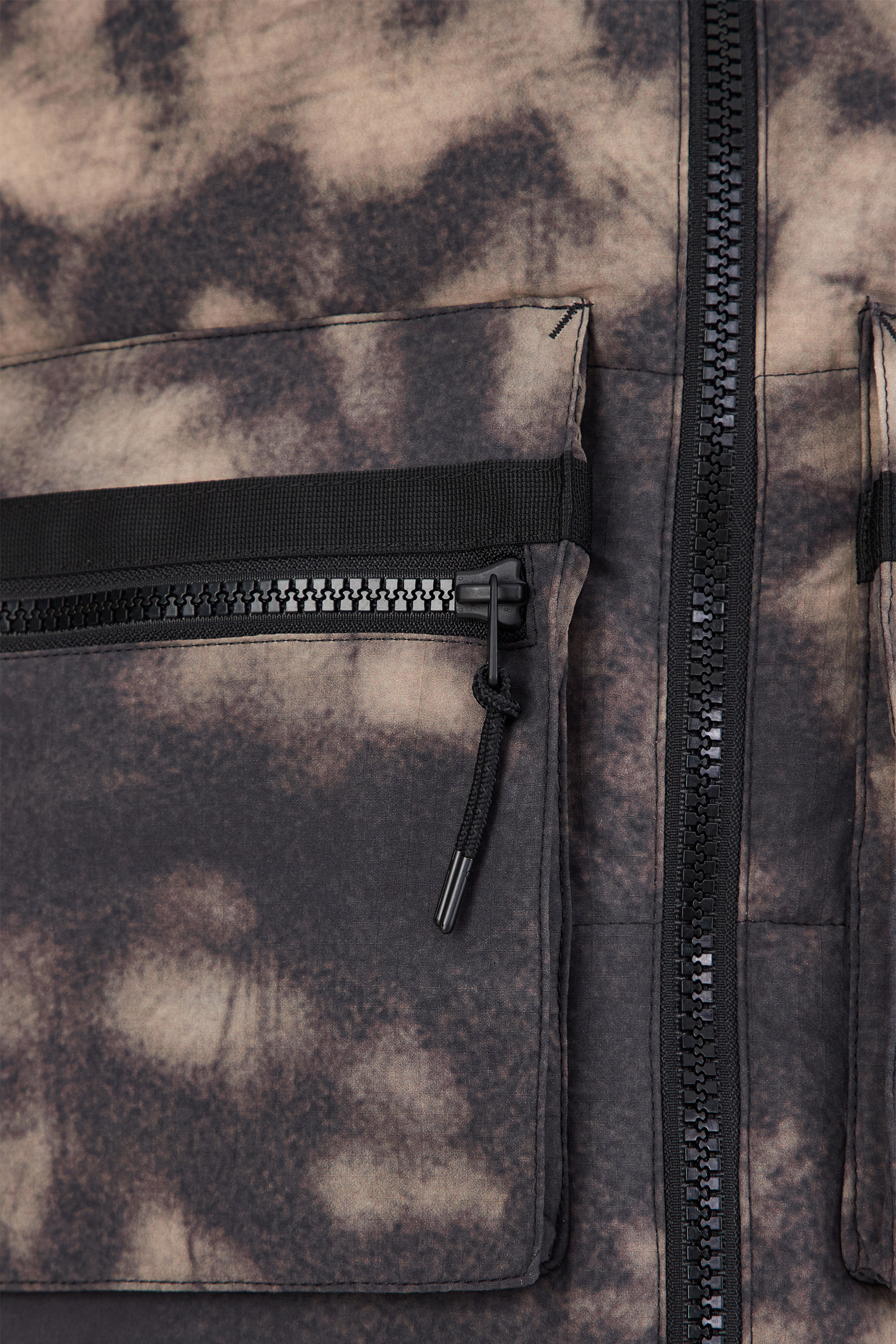 Мужской жилет HUGO 50516418;210