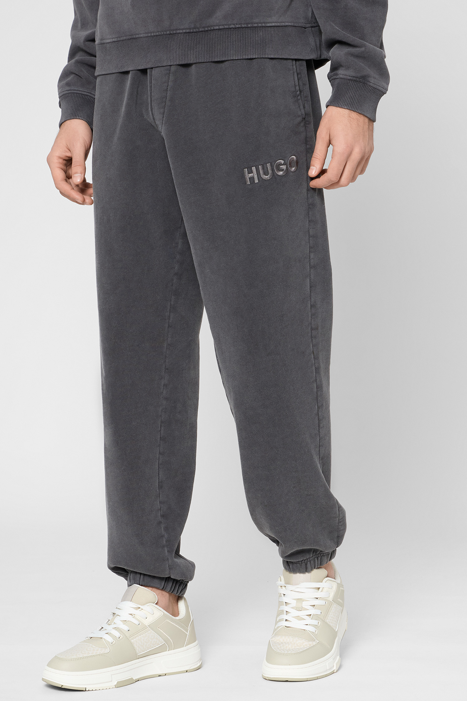 Мужские темно-серые спортивные брюки HUGO 50546385;017