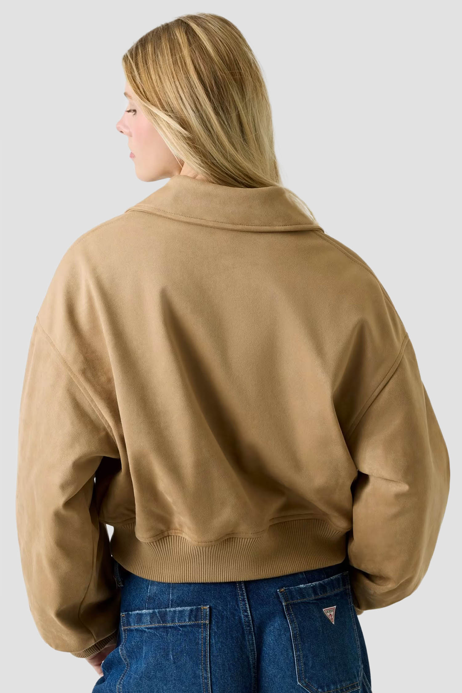 Жіноча бежева куртка Guess Jeans W6RL36.WJ842;G1FE