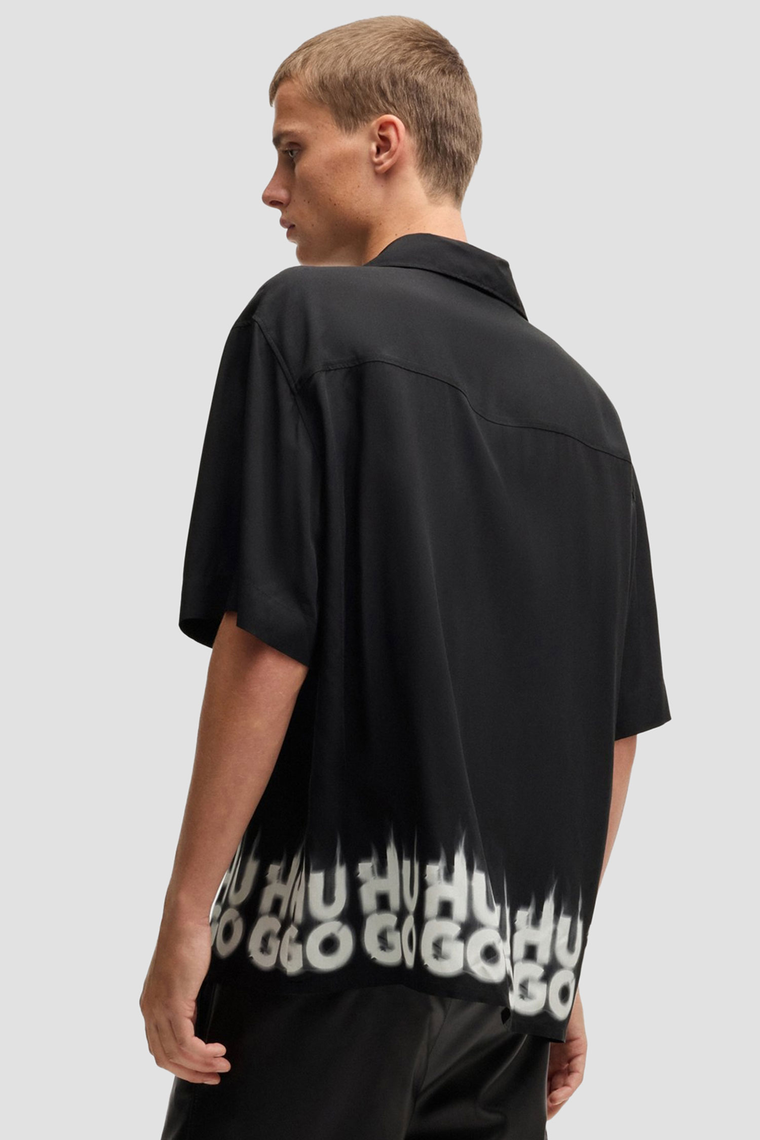 Мужская черная рубашка HUGO 50534254;001