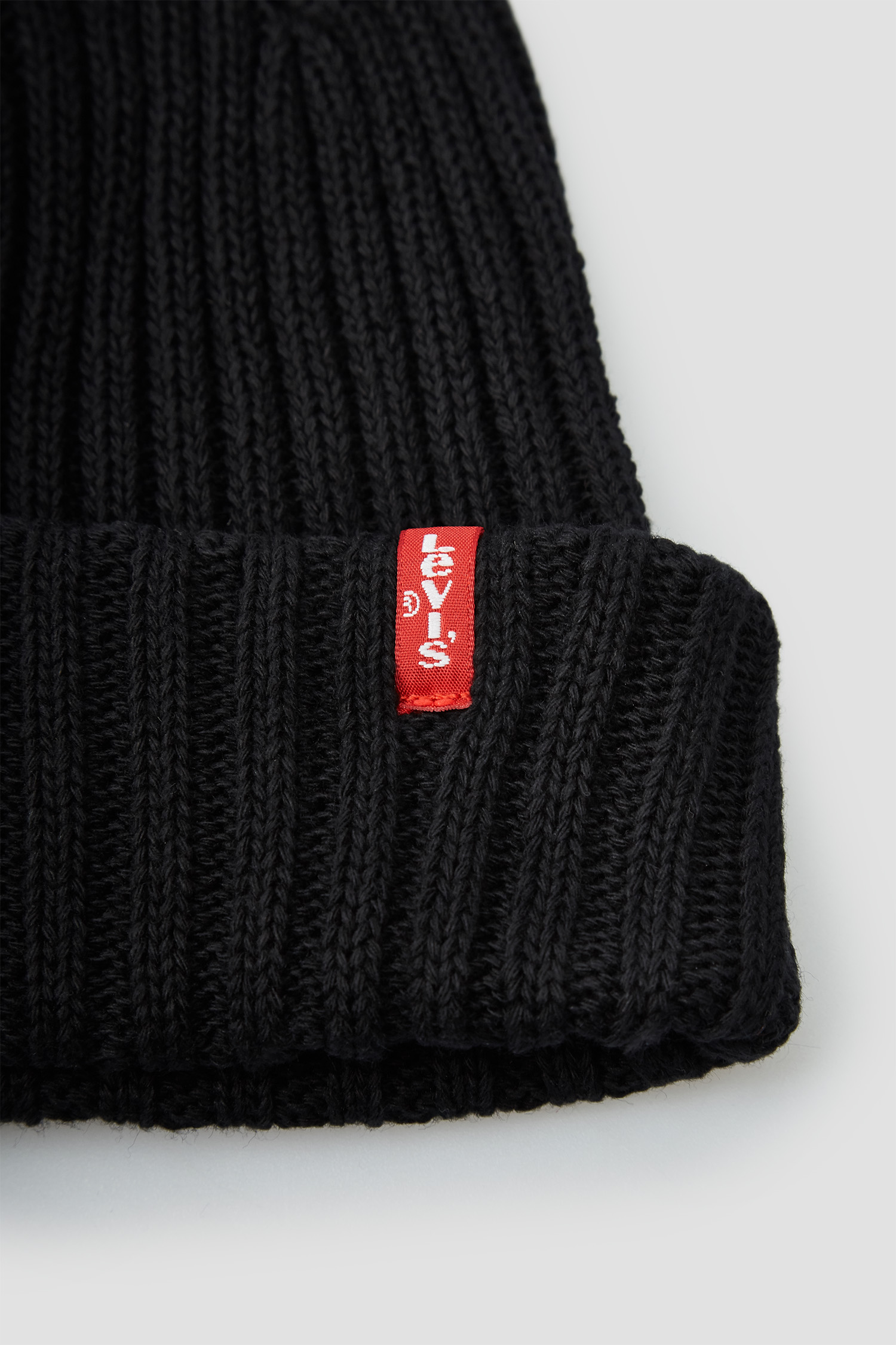 Чорна шапка Levi’s® 225186;6.59