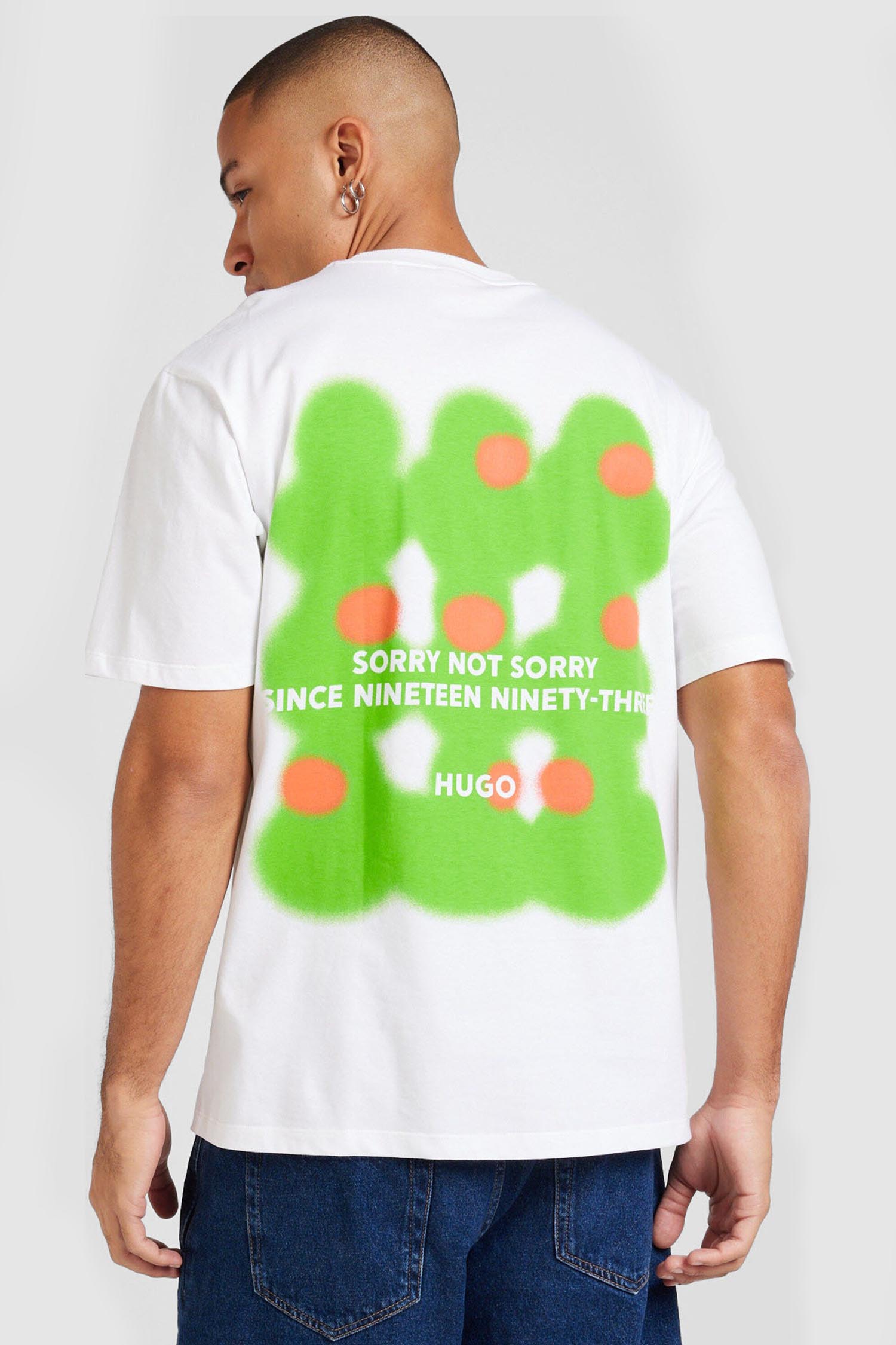 Мужская белая футболка HUGO 50519004;100