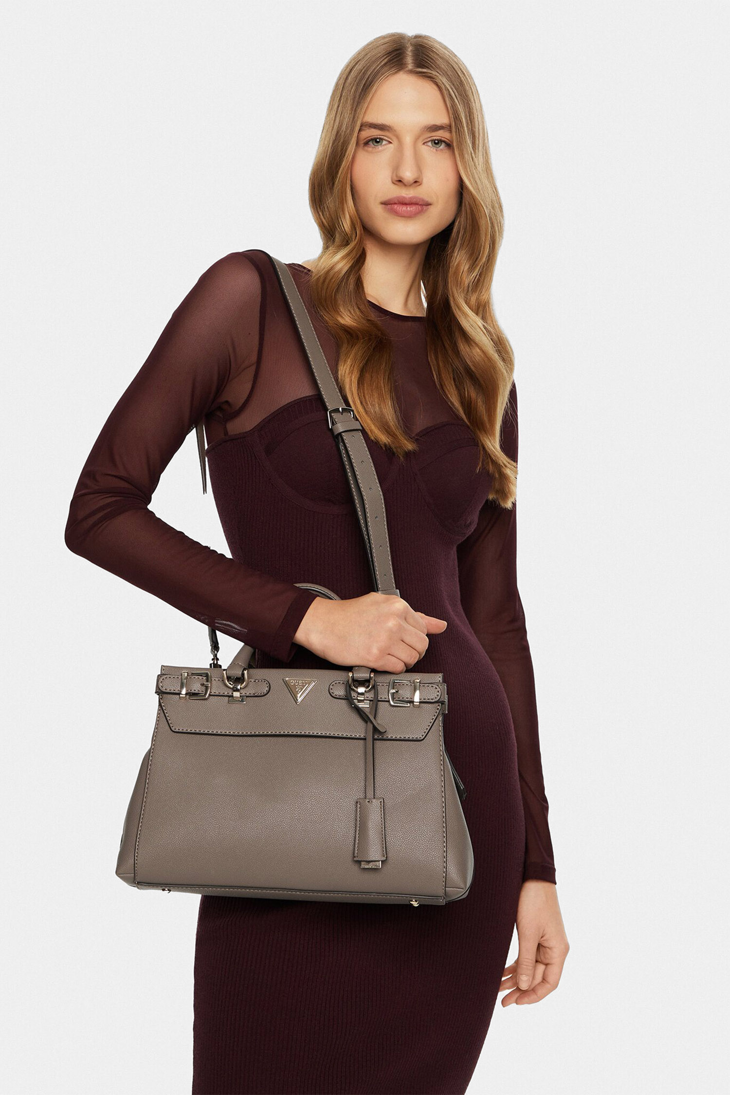 Женская коричневая сумка Guess HWEBG9.51105;DRT