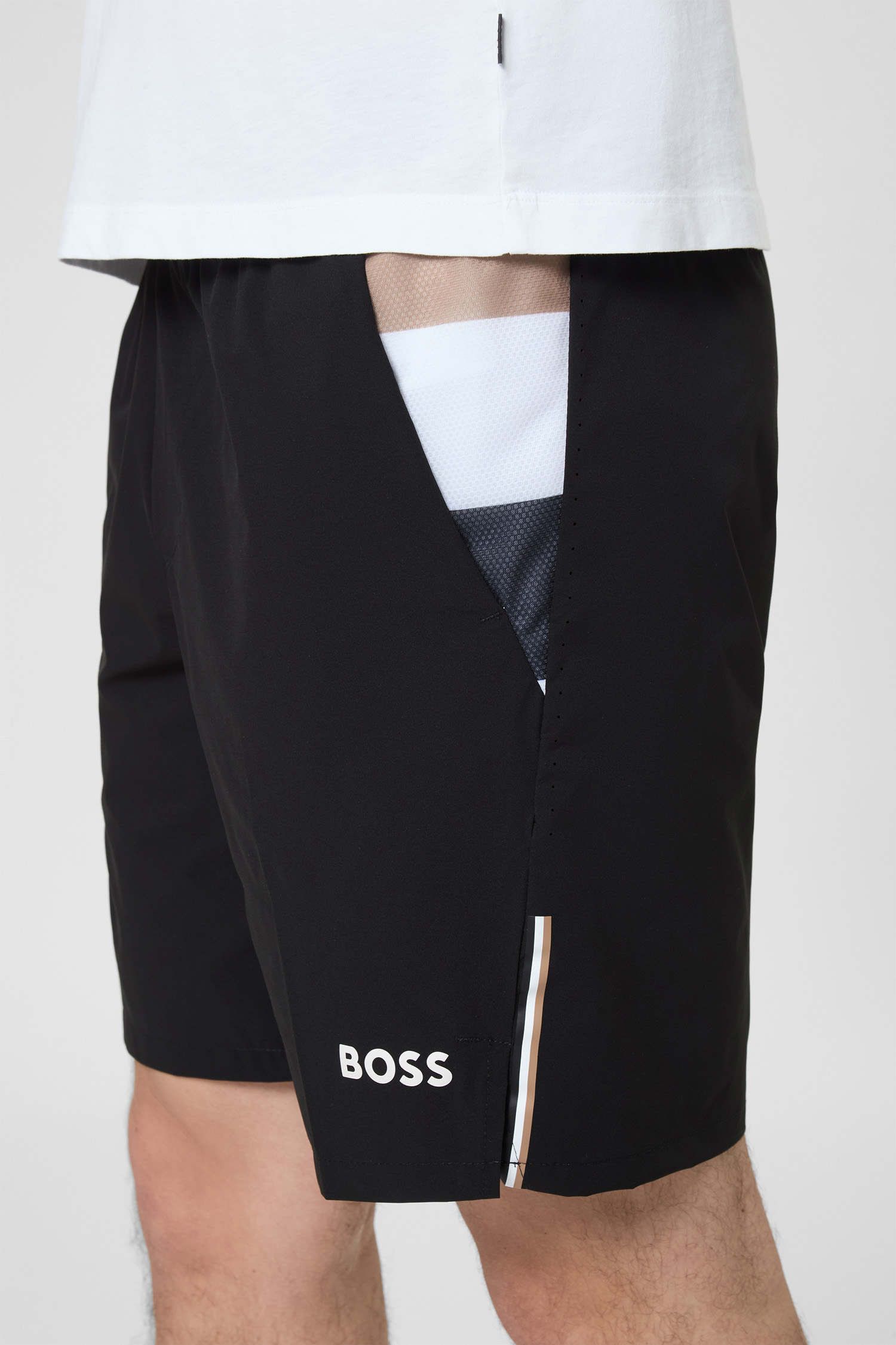 Чоловічі чорні шорти BOSS 50541370;001