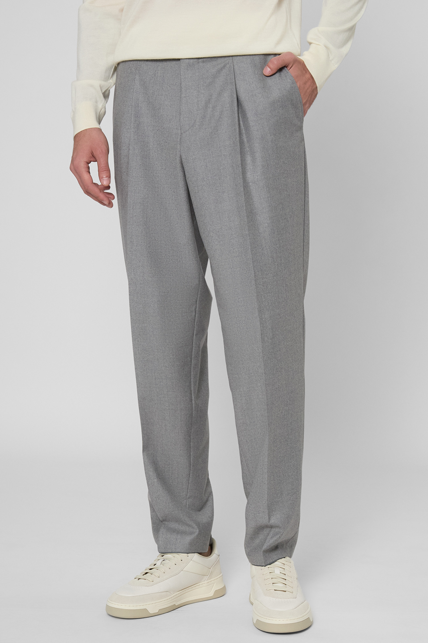 Чоловічі сірі вовняні брюки BOSS 50551829;041