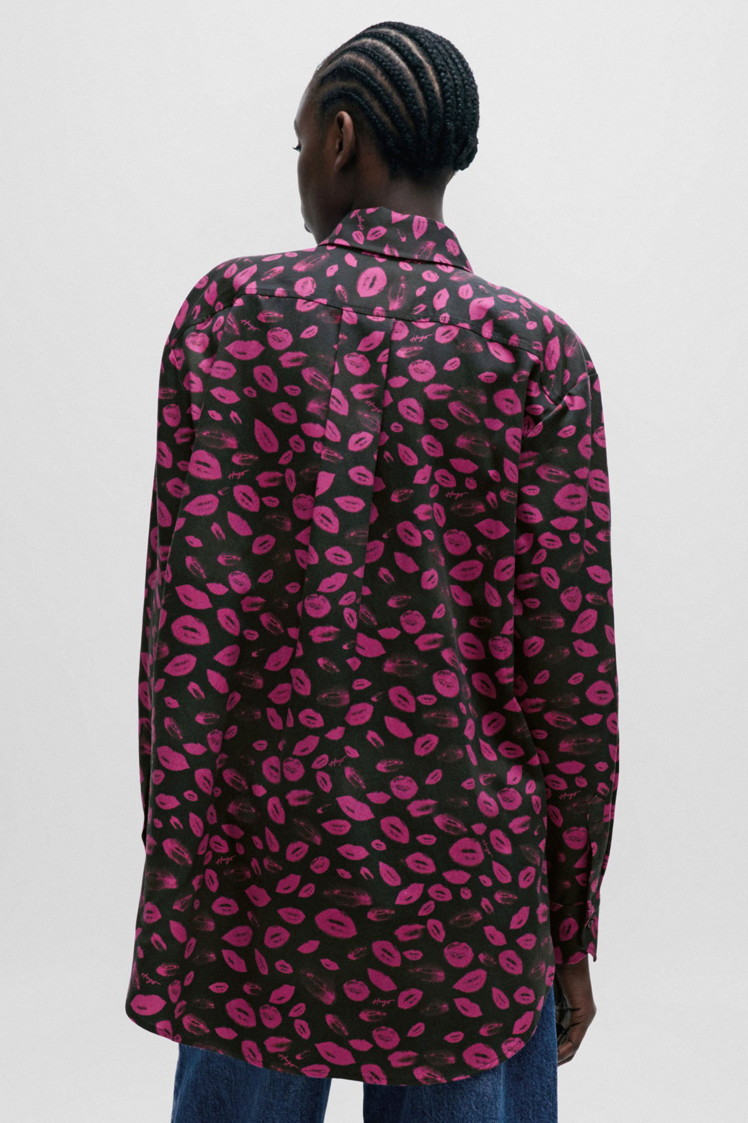 Женская черная блуза с узором HUGO 50509201;963