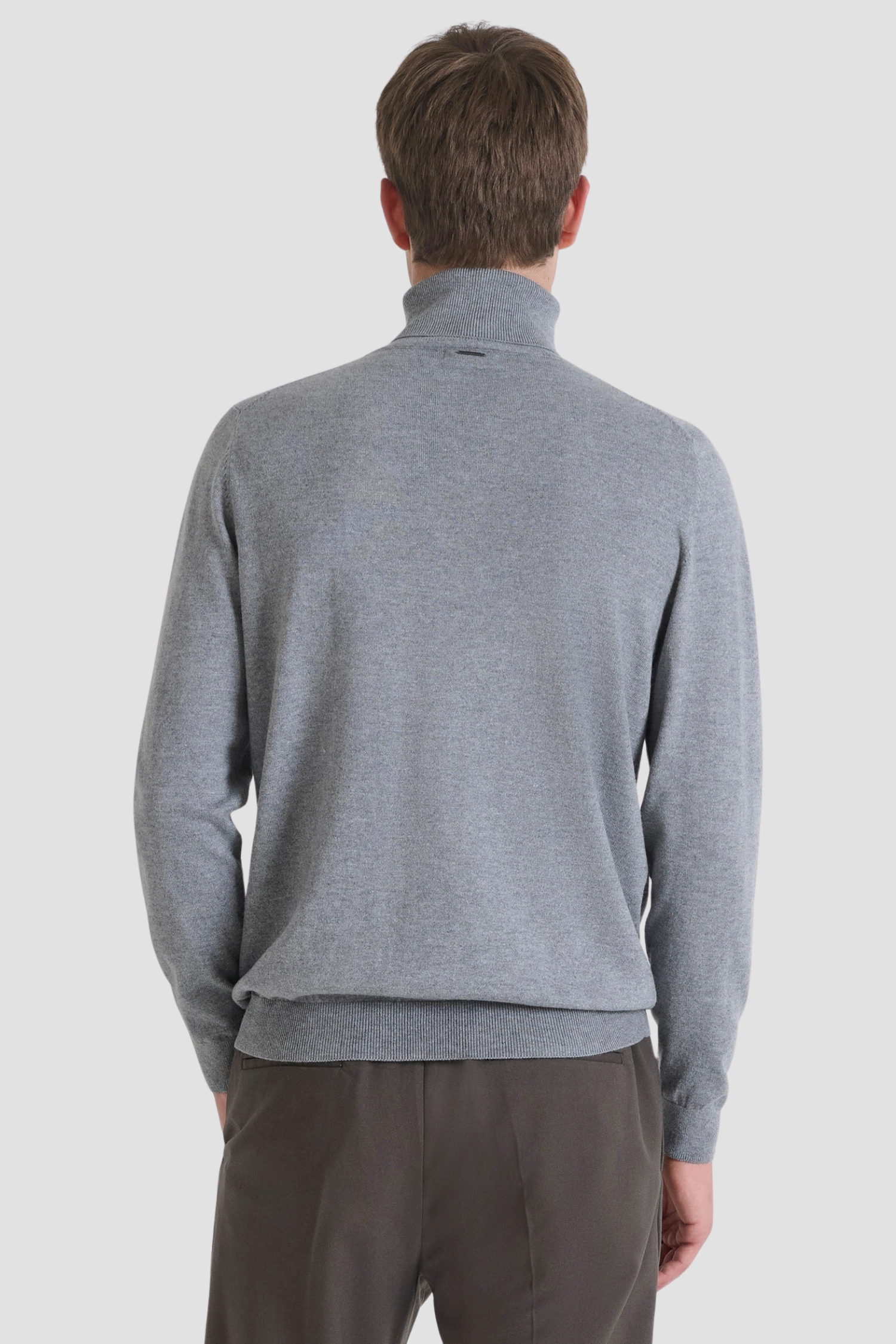 Чоловічий сірий гольф Antony Morato MMSW01562.YA200081;9005
