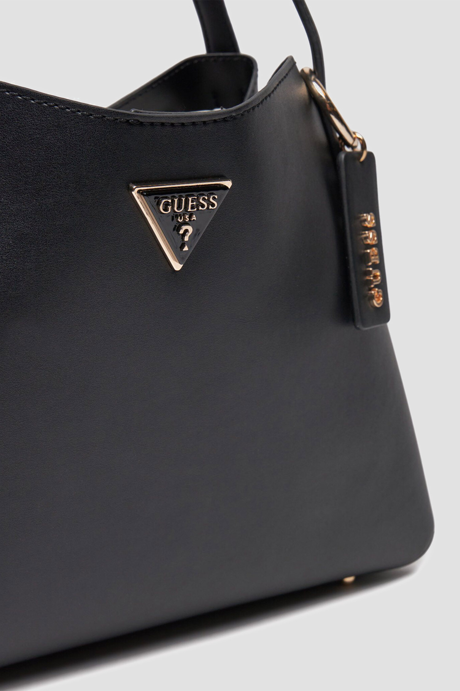 Женская черная сумка Guess HWVG95.07220;BLA