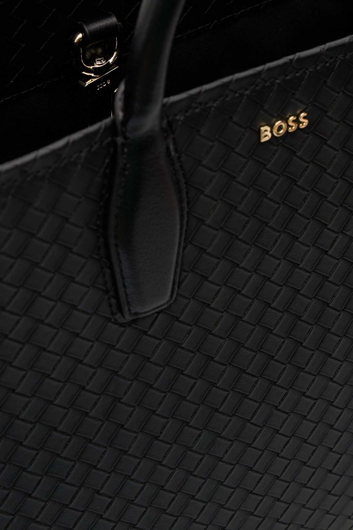 Женская черная сумка BOSS 50557997;001