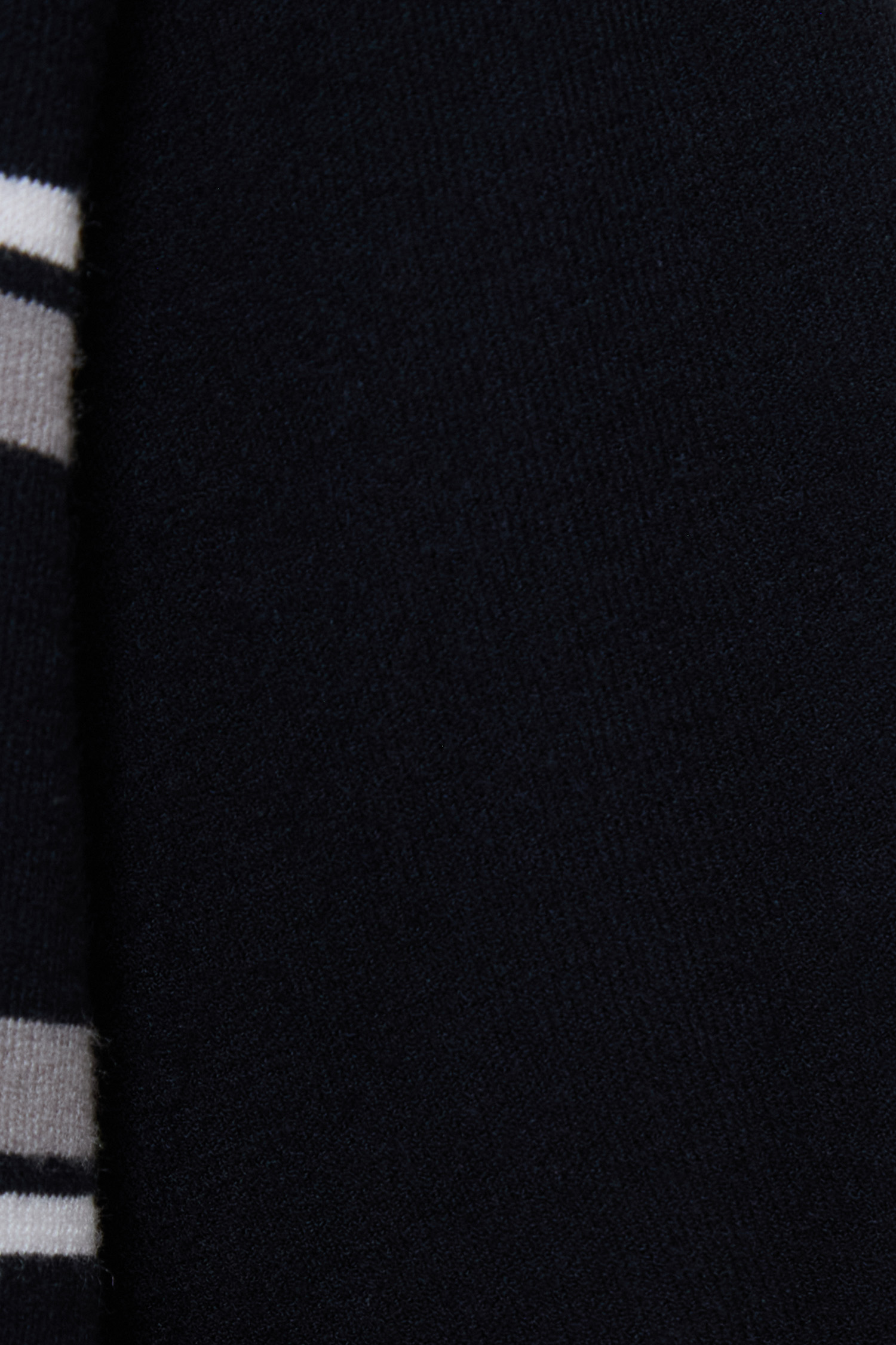 Мужской темно-синий джемпер Karl Lagerfeld 561302.655010;690