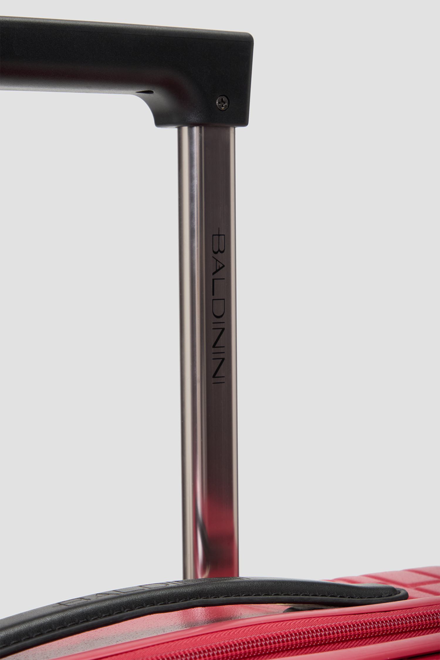 Красный чемодан BALDININI T4BM01MAT;RED