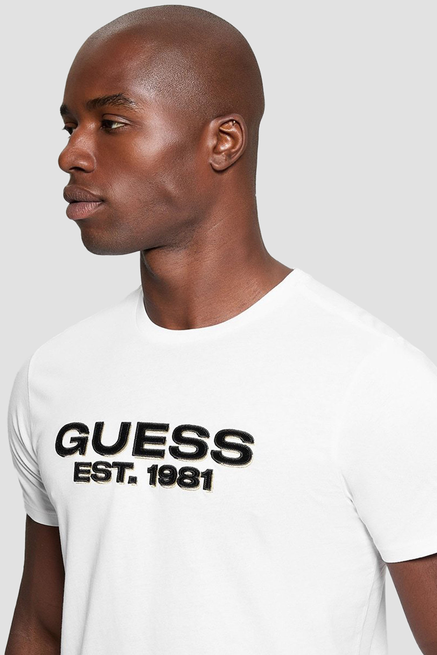 Чоловіча біла футболка Guess M5RI50.K9RM1;G011