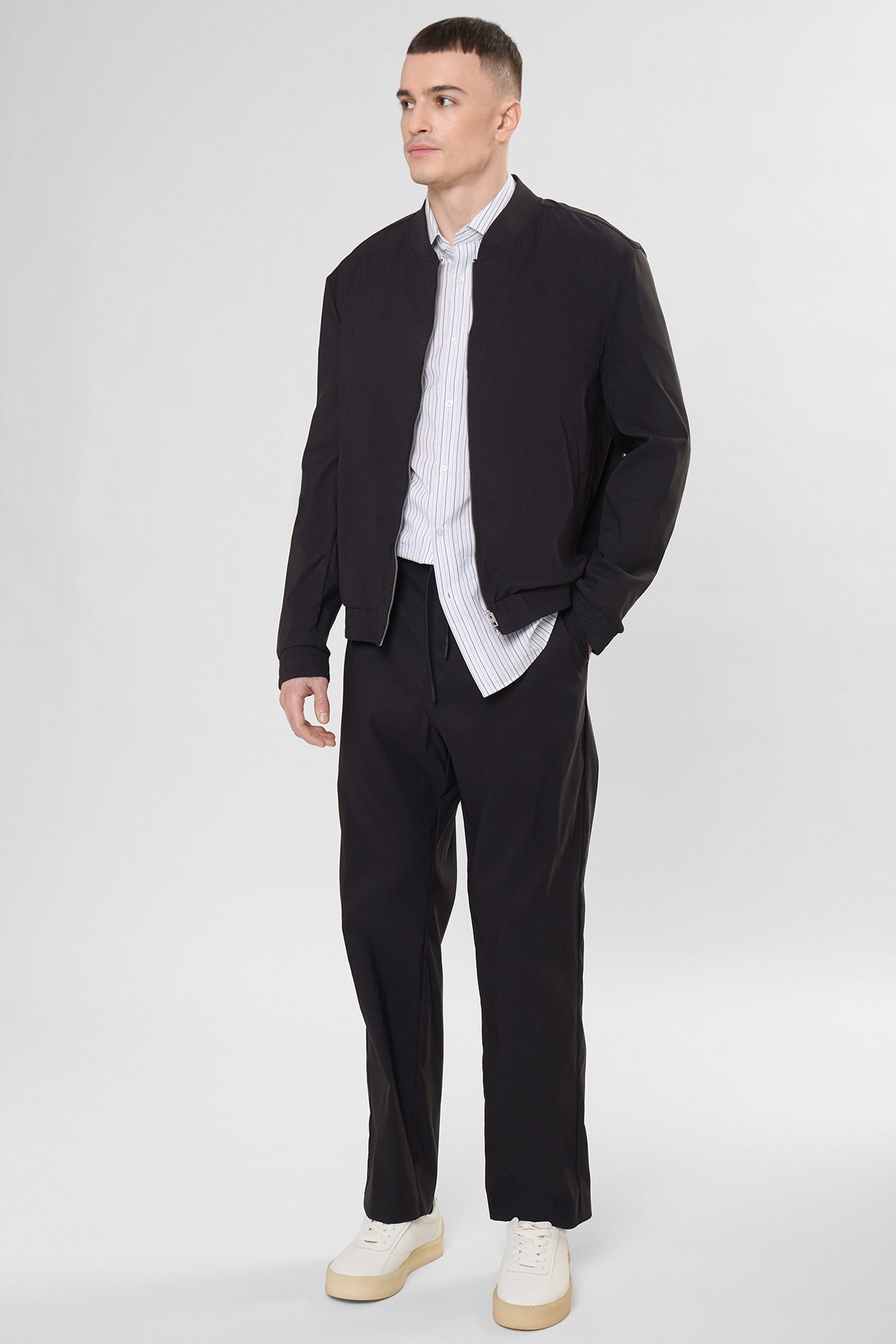 Мужская черная куртка HUGO 50553655;001