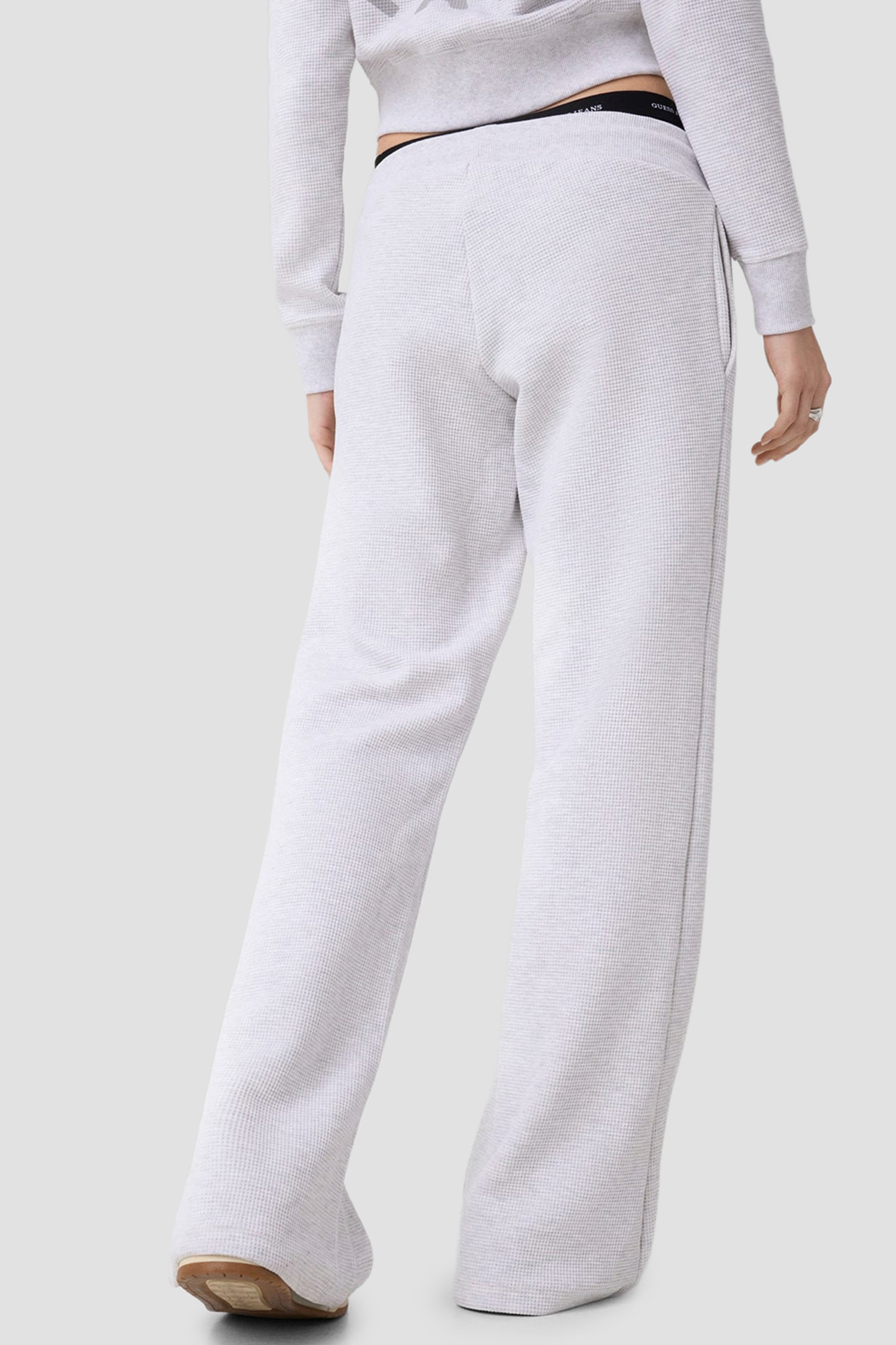Женские светло-серые спортивные брюки Guess Jeans W6YB07.K4207;H91N