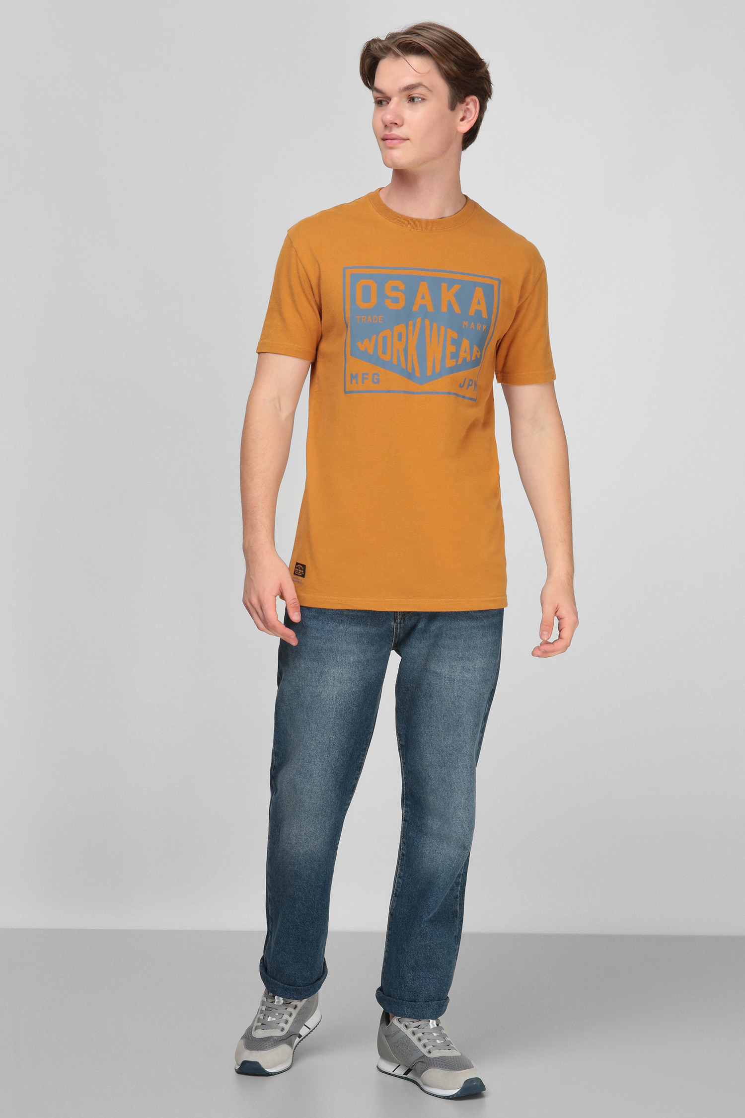 Горчичная футболка с принтом для парней SuperDry M1010371A;Z6S