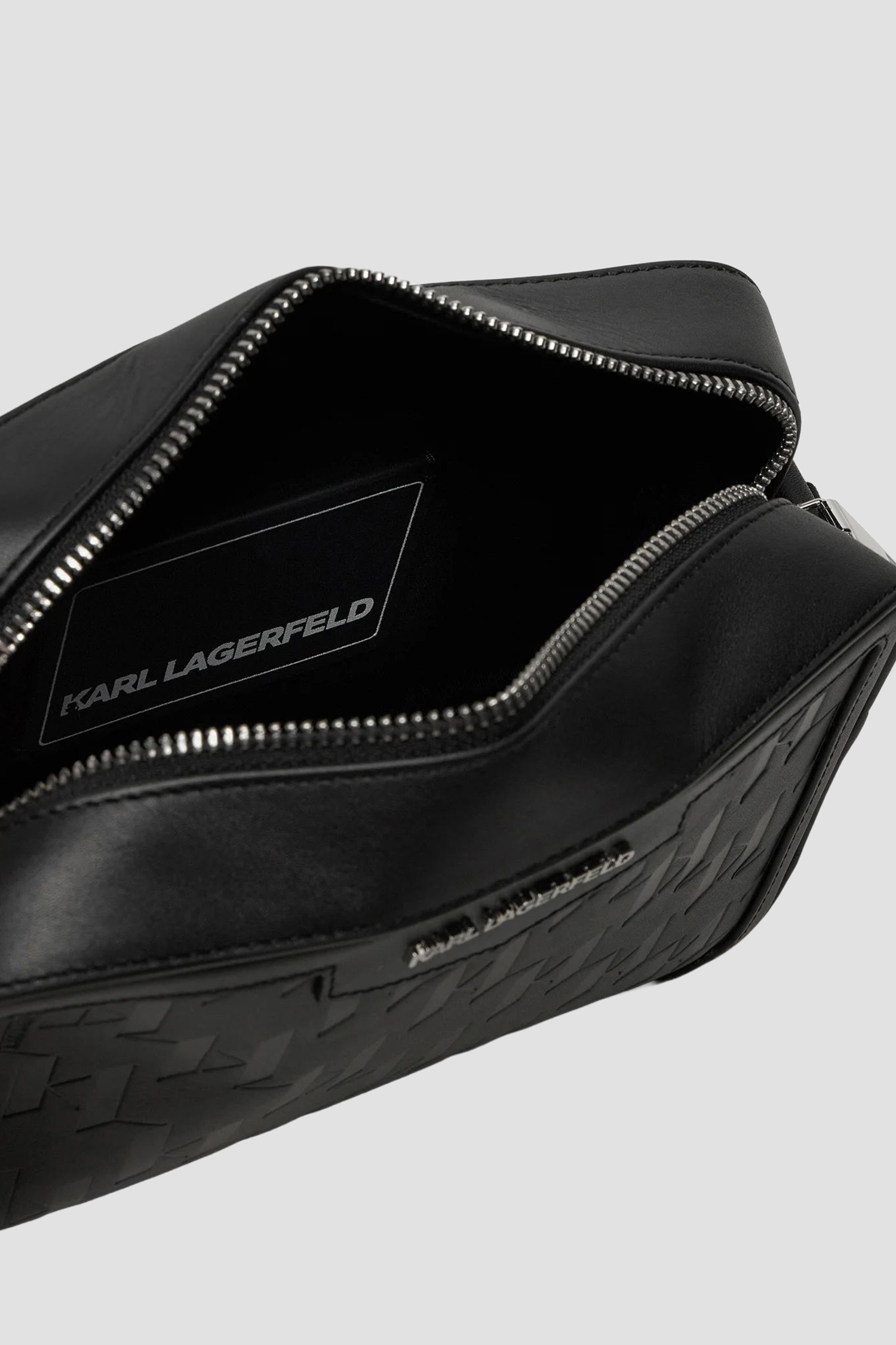 Чоловіча чорна шкіряна сумка Karl Lagerfeld A1M30067;999