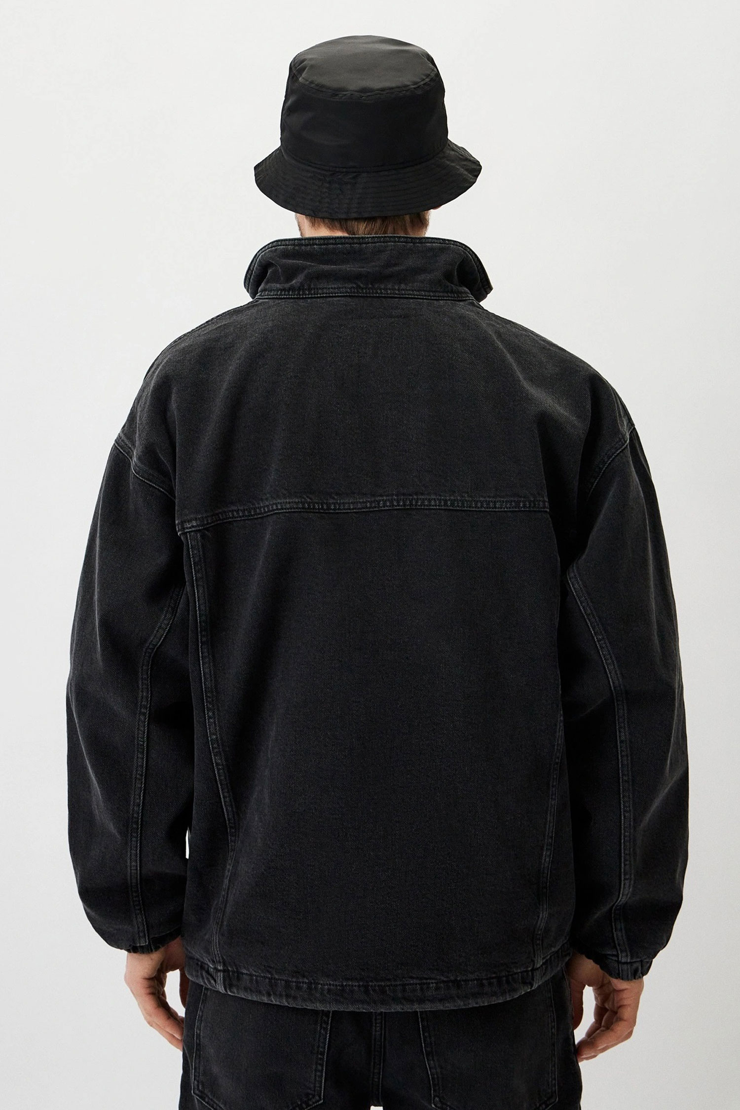 Мужская черная джинсовая куртка HUGO 50507476;023