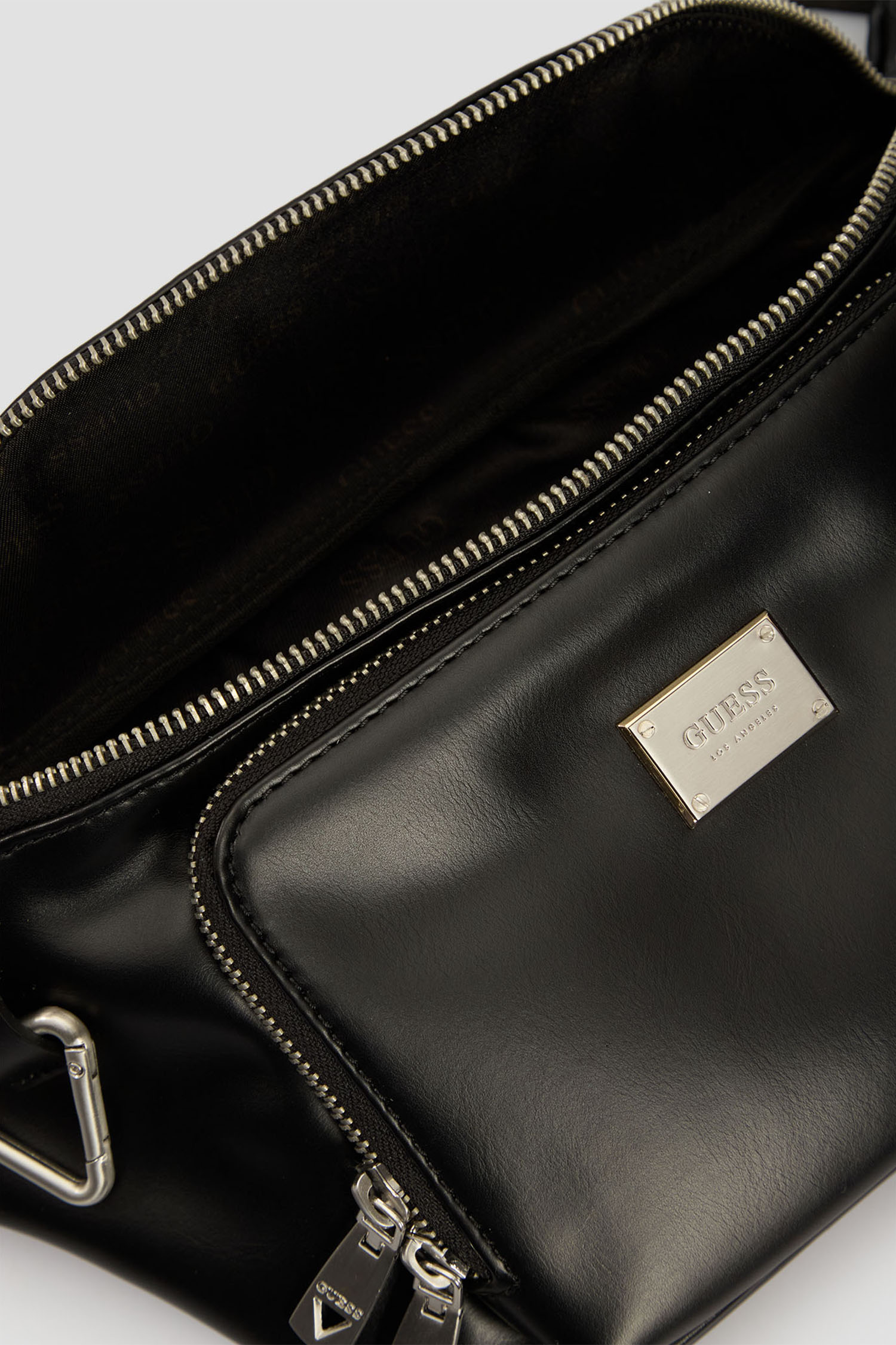 Мужская черная поясная сумка Guess HMMILI.P4456;BLA
