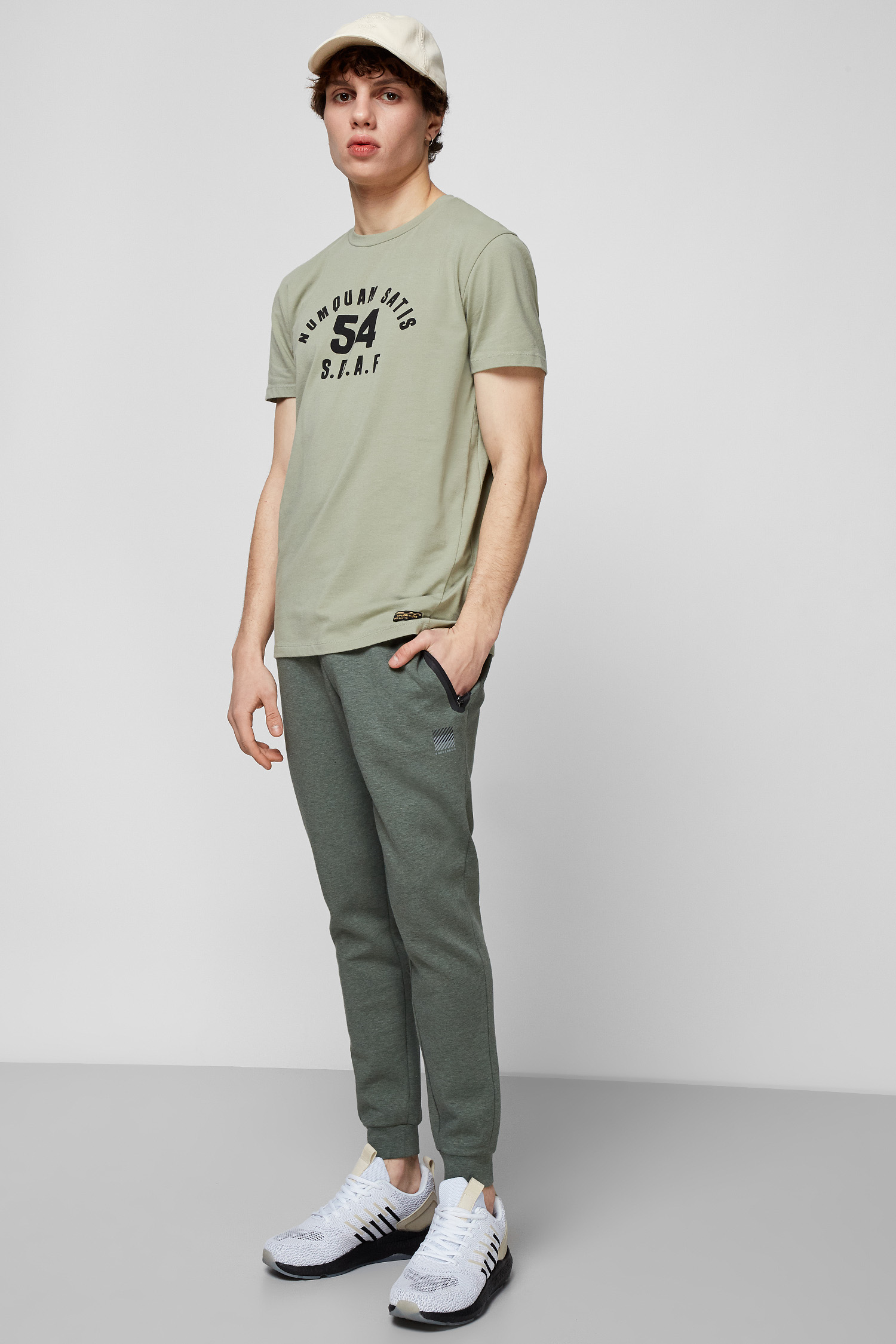 Мужские зеленые спортивные брюки SuperDry MS310146A;COF