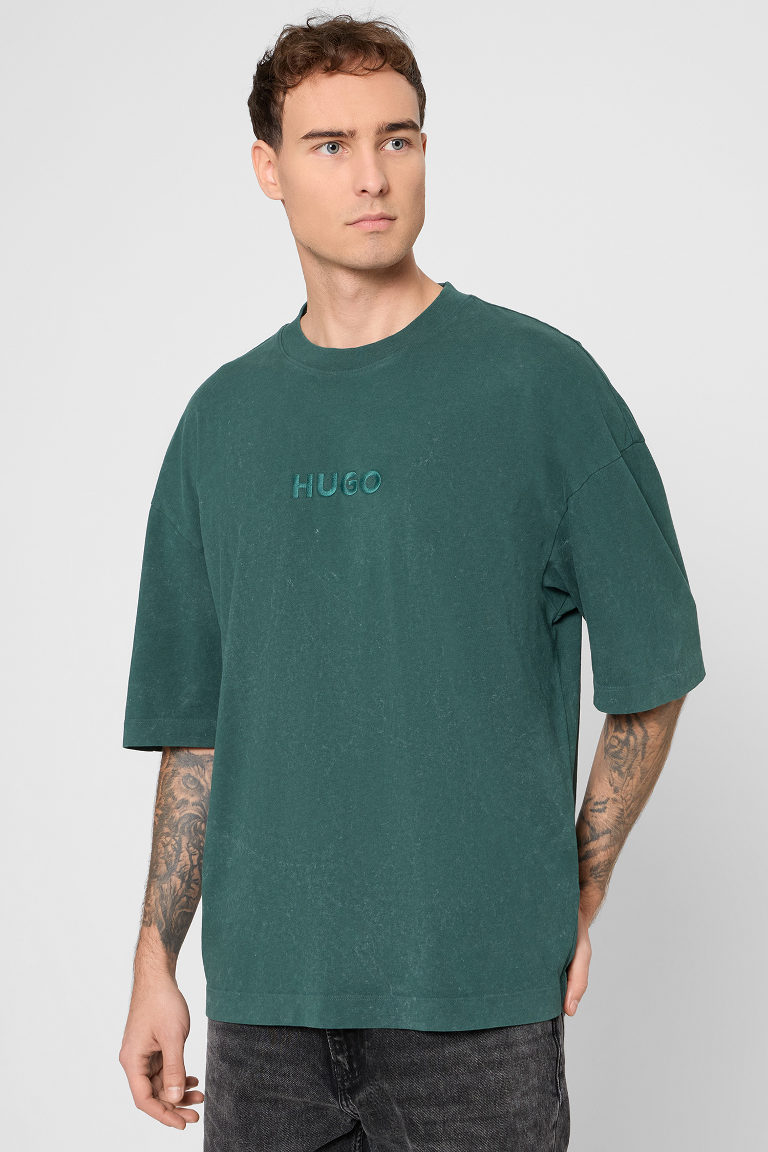 Мужская темно-зеленая футболка HUGO 50546369;385