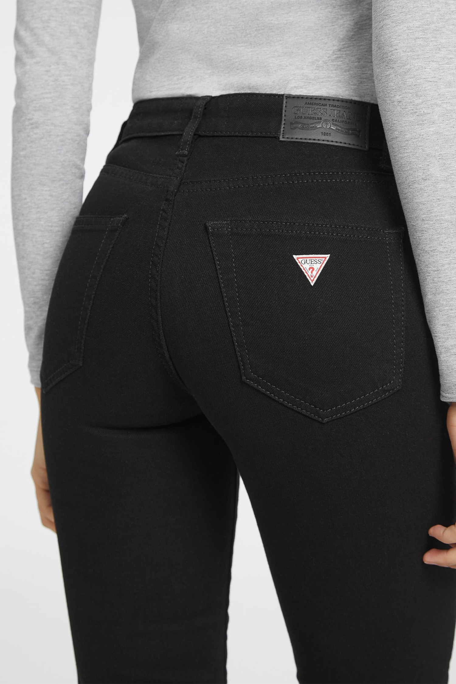 Женские черные джинсы Guess Jeans W4YA98.D5E81;BL4O