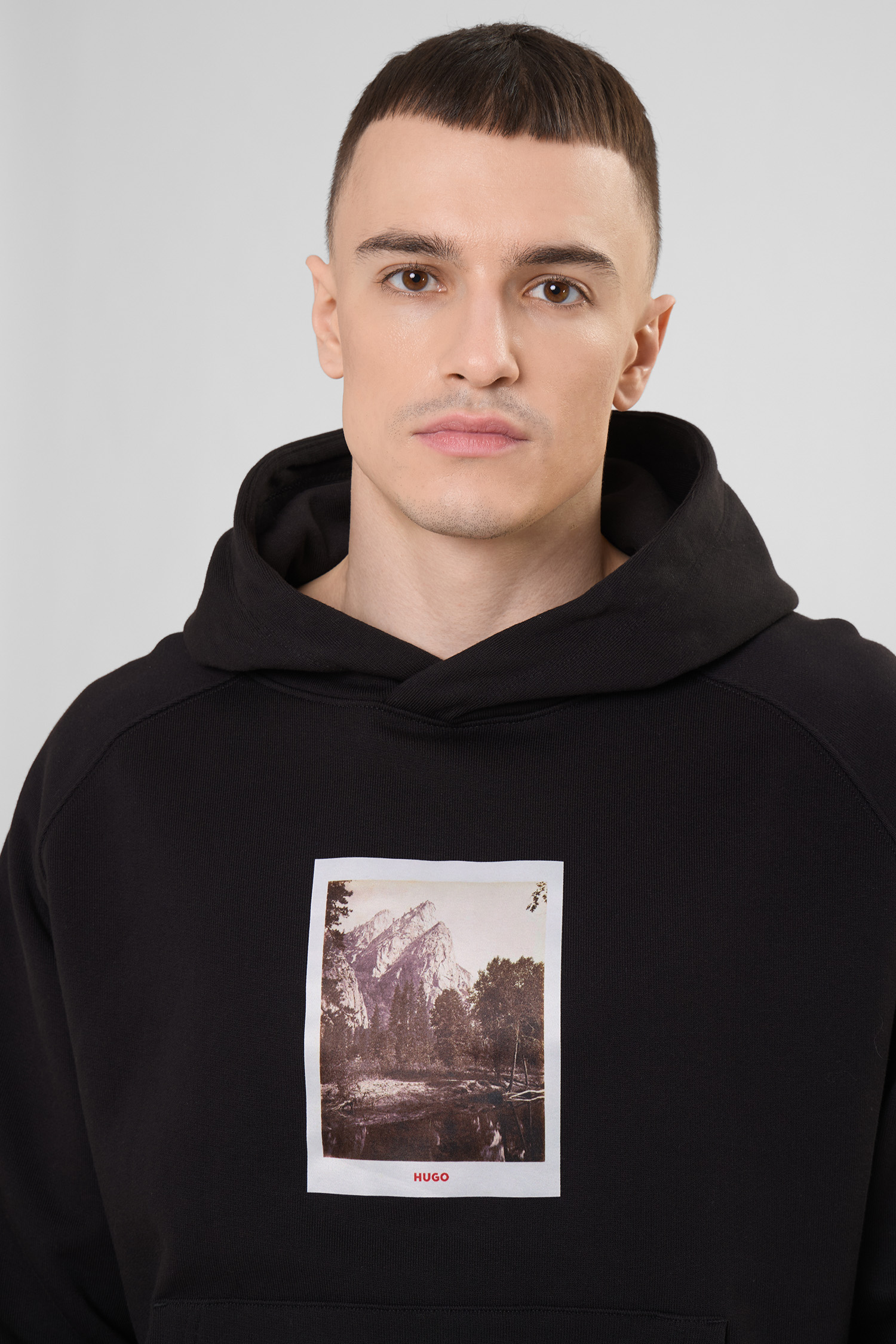 Мужское черное худи HUGO 50554009;001