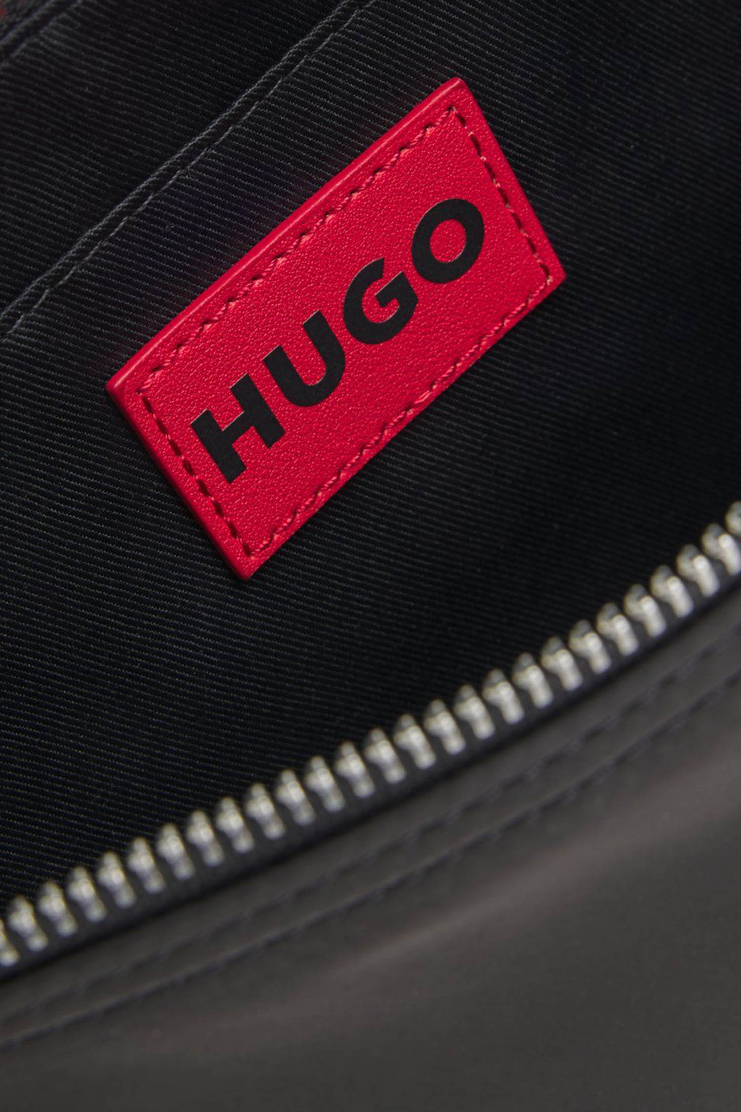 Жіноча чорна сумка HUGO 50558224;001