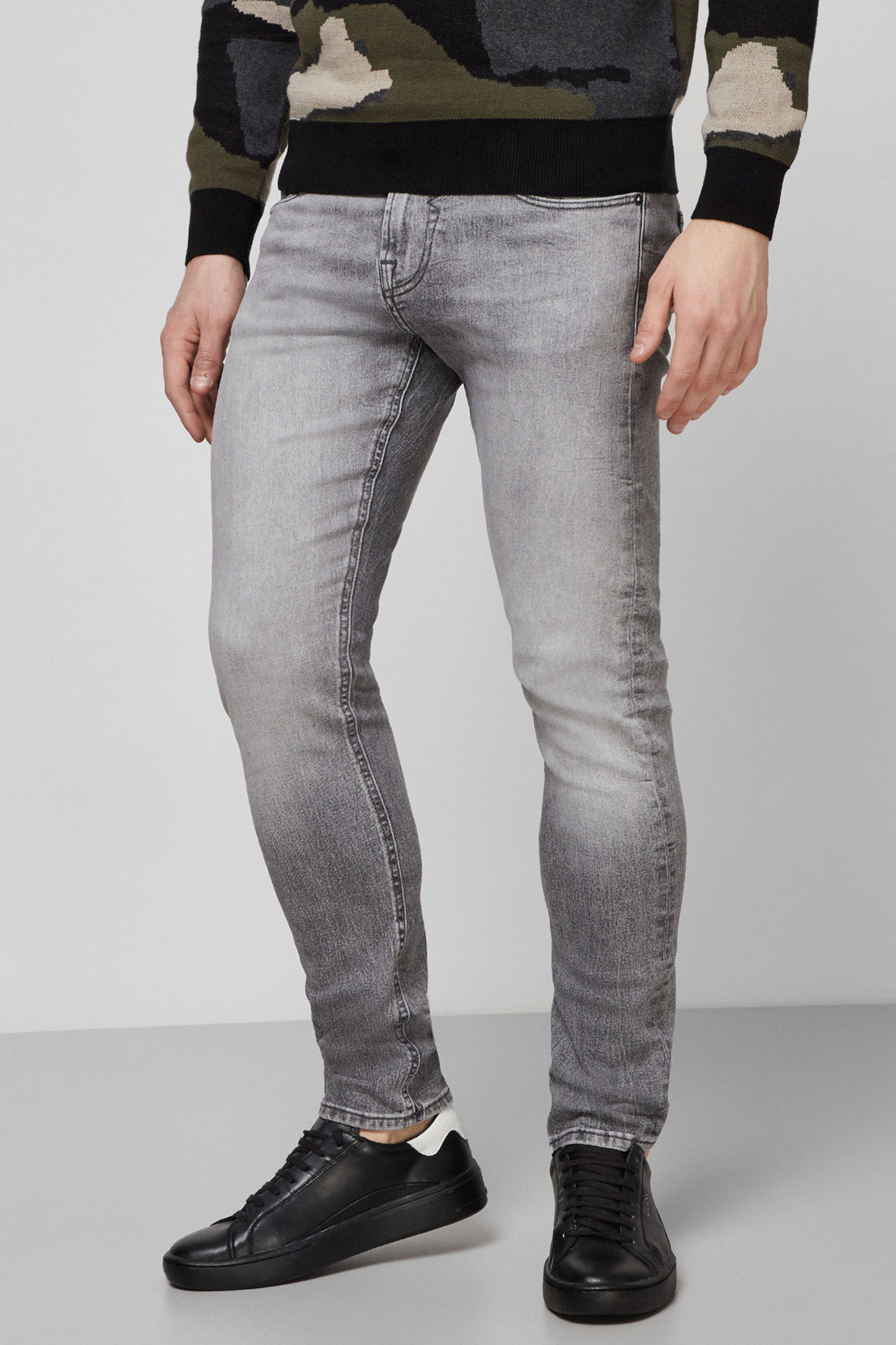 Мужские серые джинсы CHRIS Guess M1RA27.D4BA1;BAR1