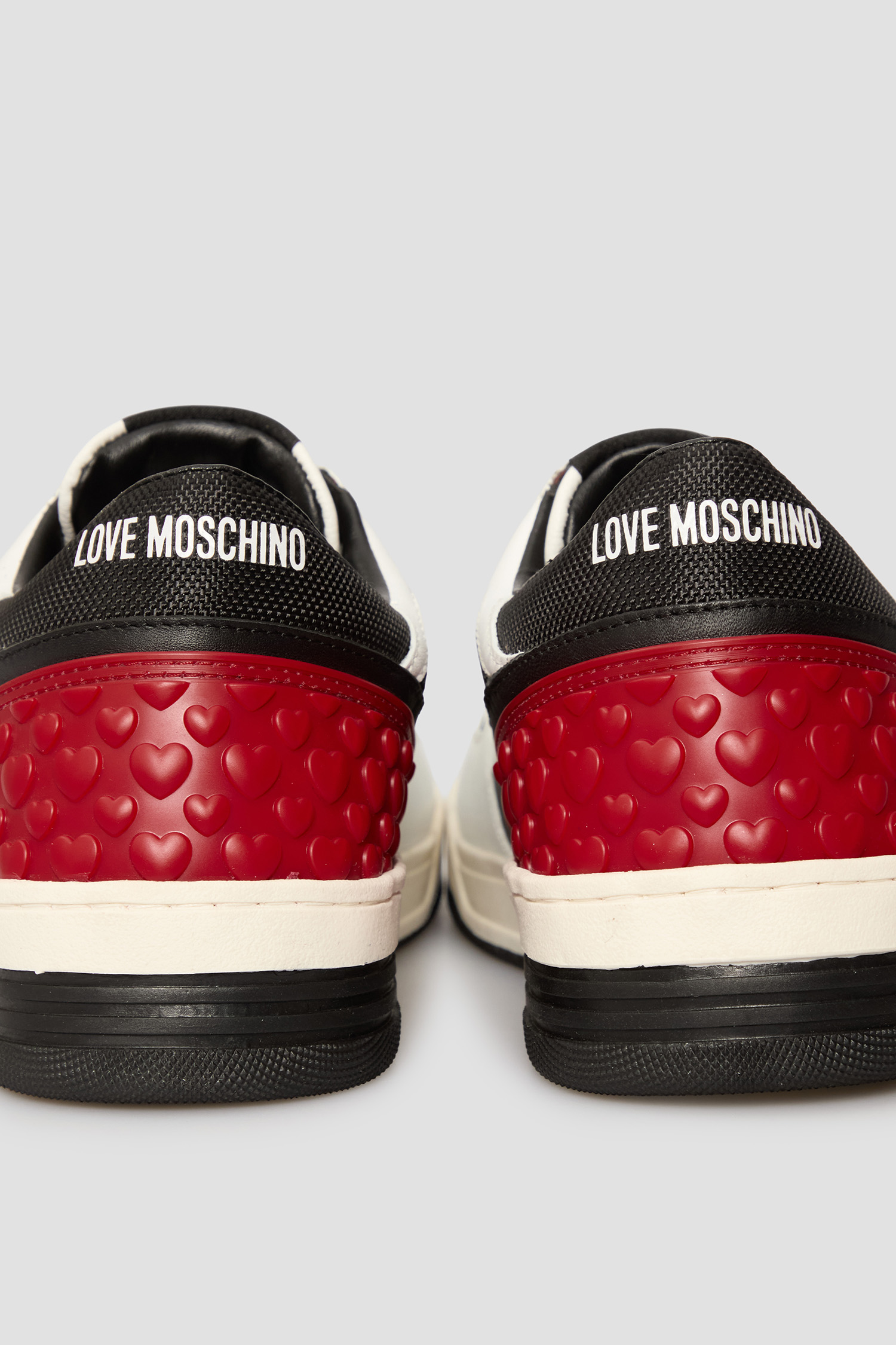 Жіночі шкіряні снікерси Moschino JA15084G1N.IKB;10D