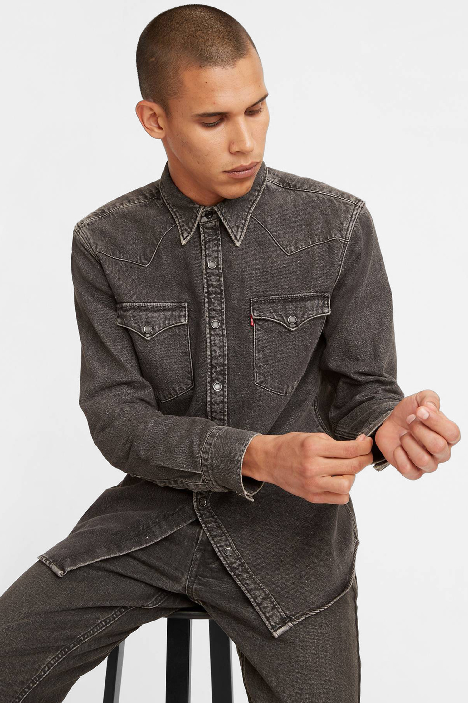 Мужская серая джинсовая рубашка Levi’s® 85744;0038