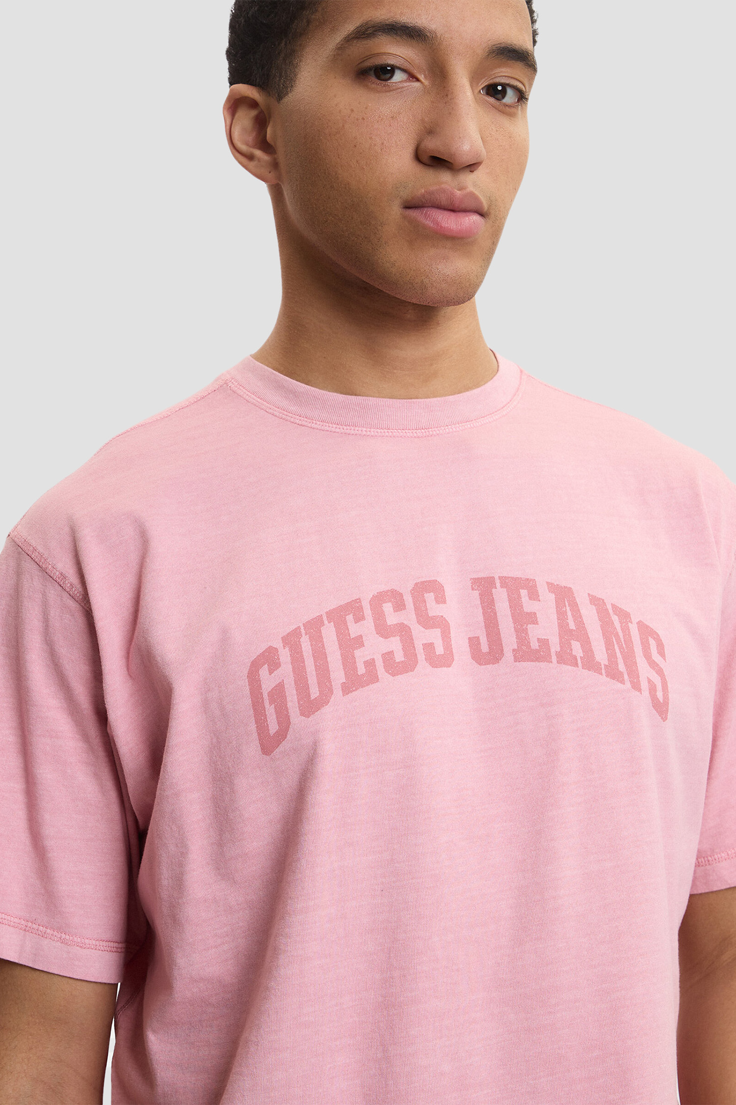 Мужская розовая футболка Guess Jeans M6GIB6.K8FQ4;F4T7