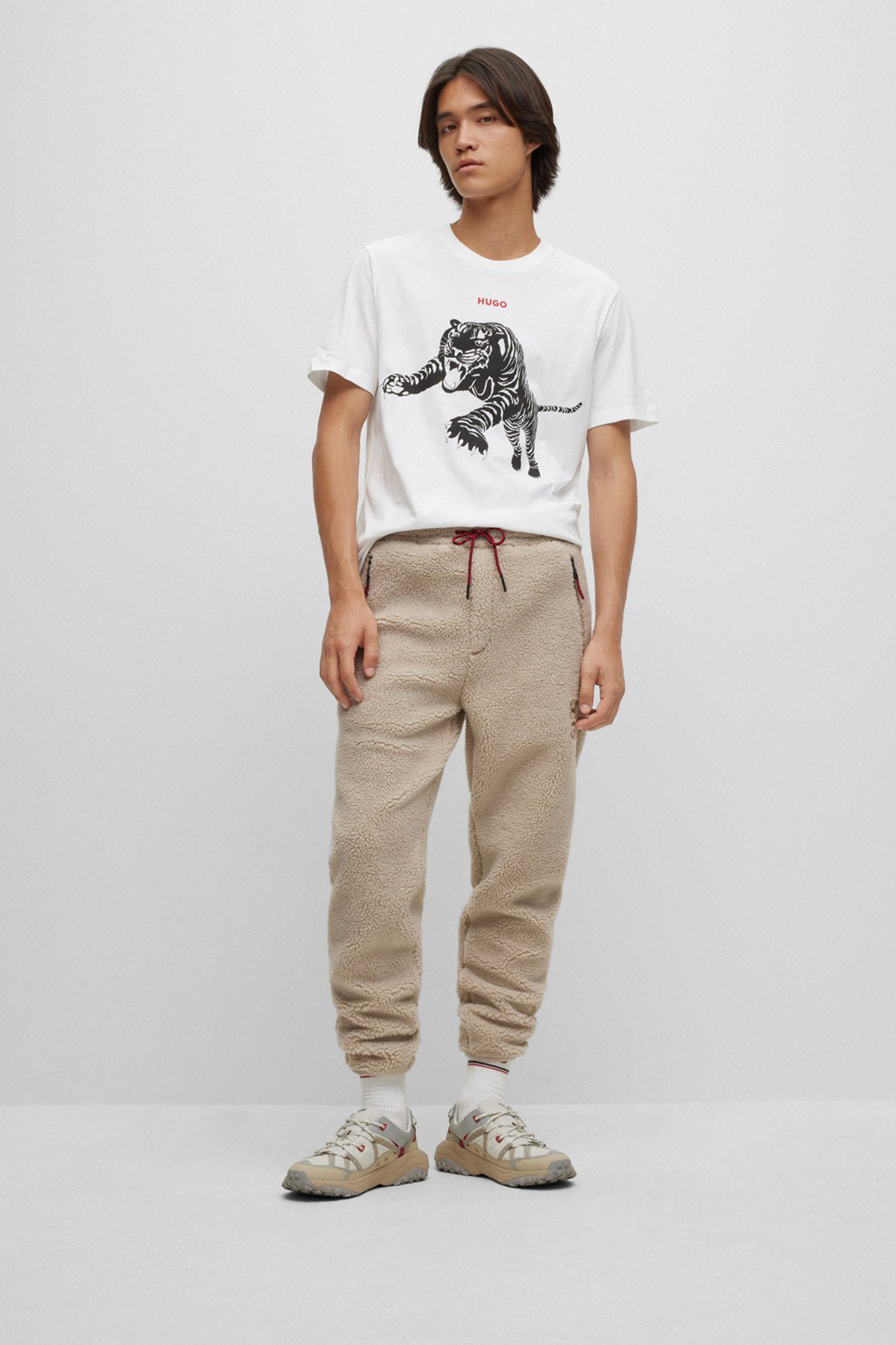 Мужские бежевые спортивные брюки HUGO 50502326;108