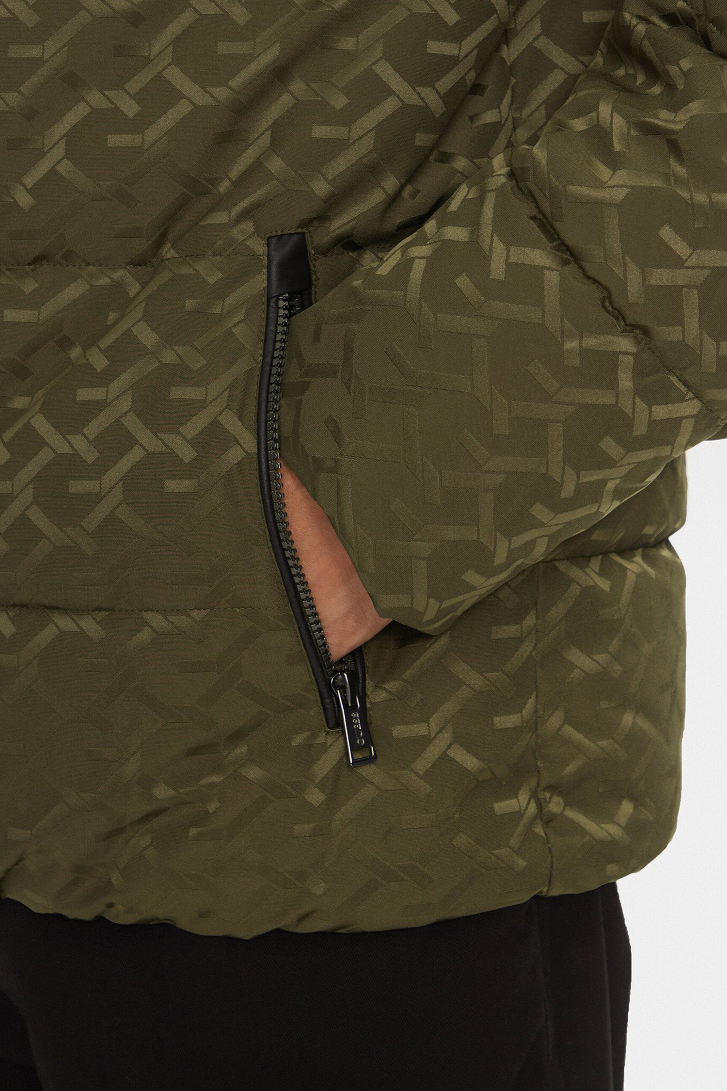 Чоловіча зелена куртка з візерунком Guess M4BL42.WG9L2;F8LA