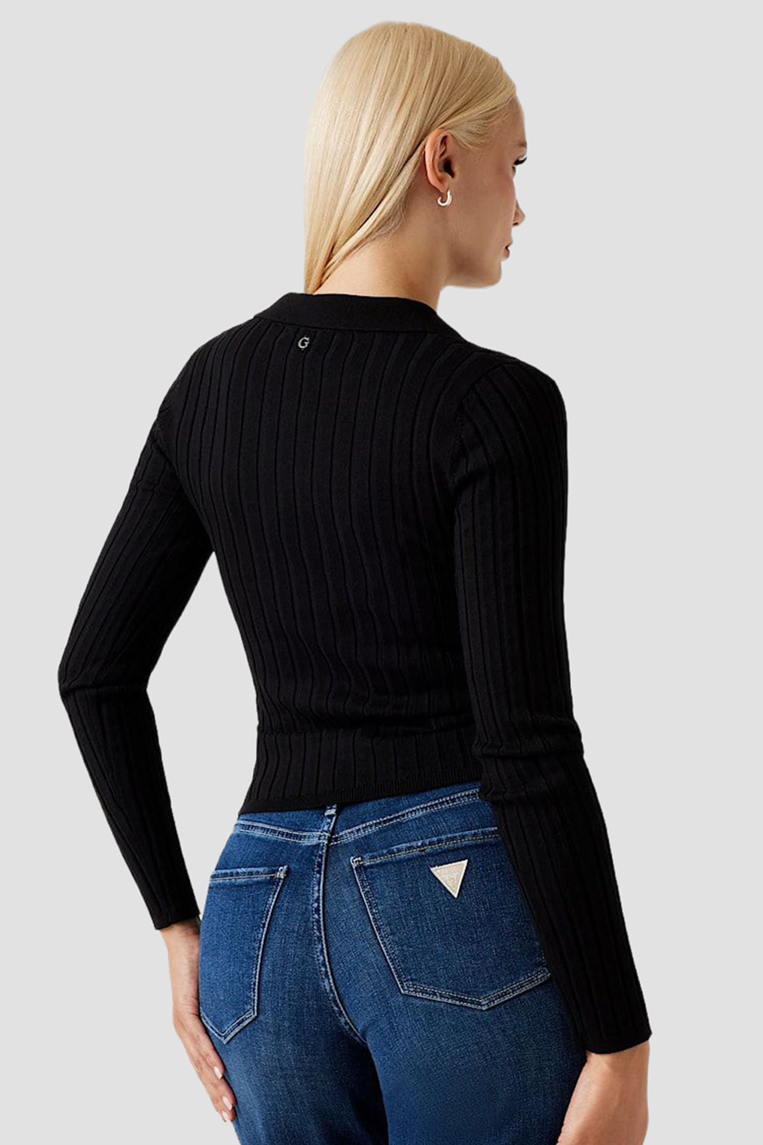 Женский черный пуловер Guess W5BR51.Z2YK2;JBLK