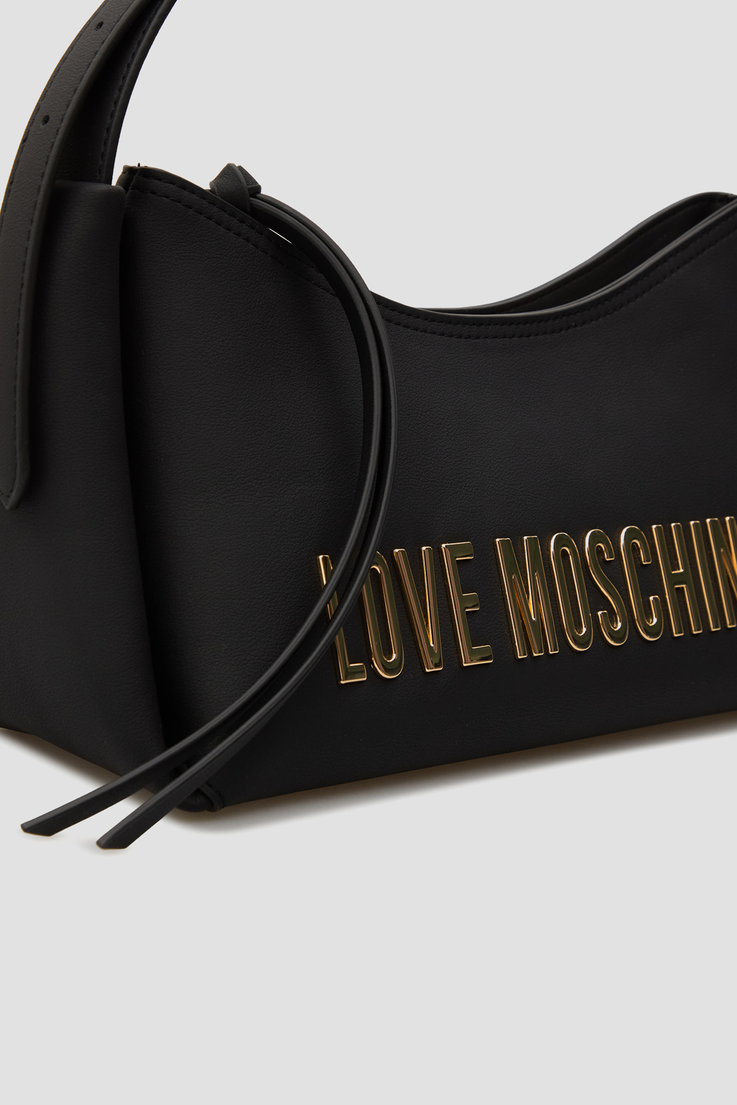 Жіноча чорна сумка Moschino JC4106PP1O.KD0;000