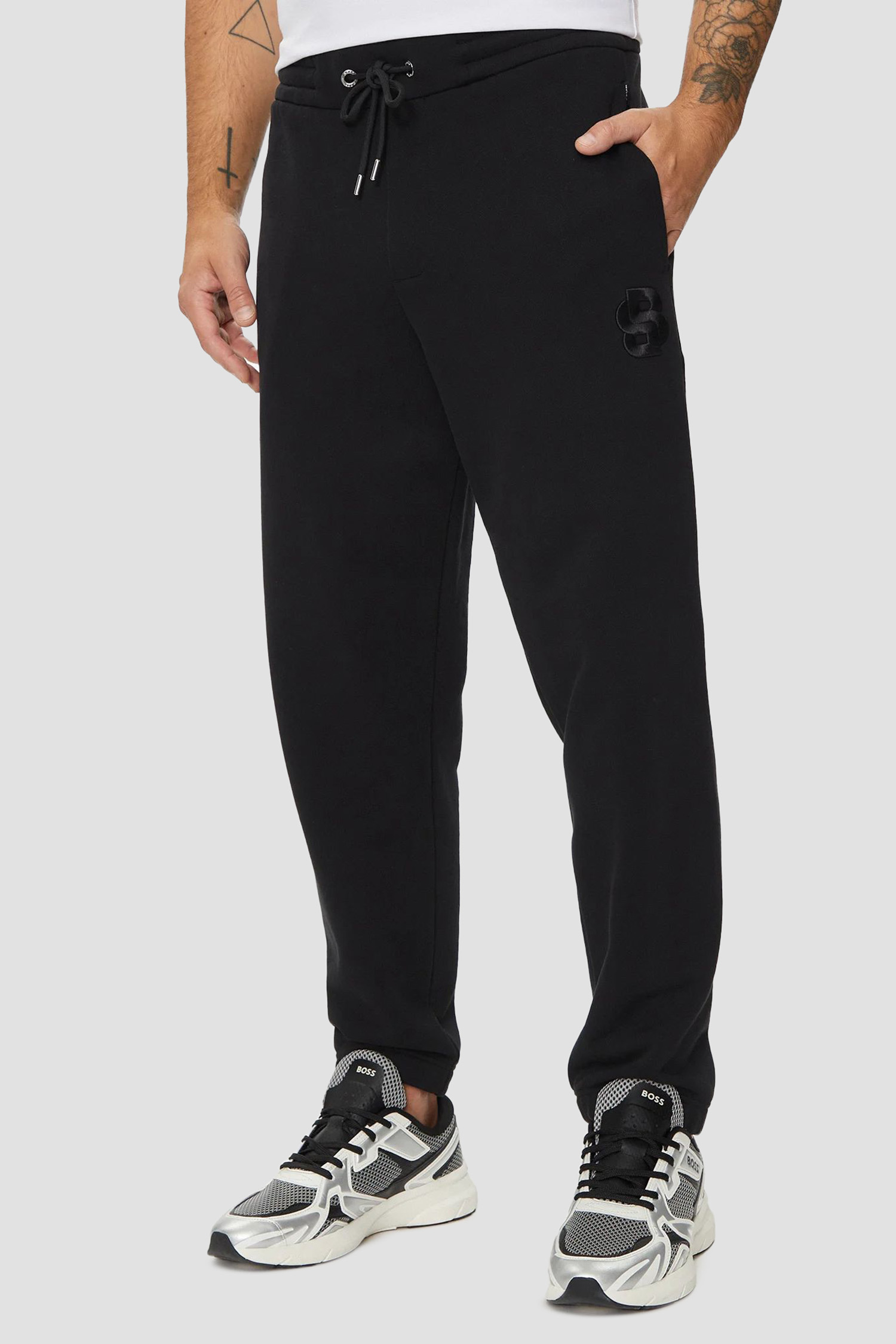 Мужские черные спортивные брюки BOSS 50518728;001