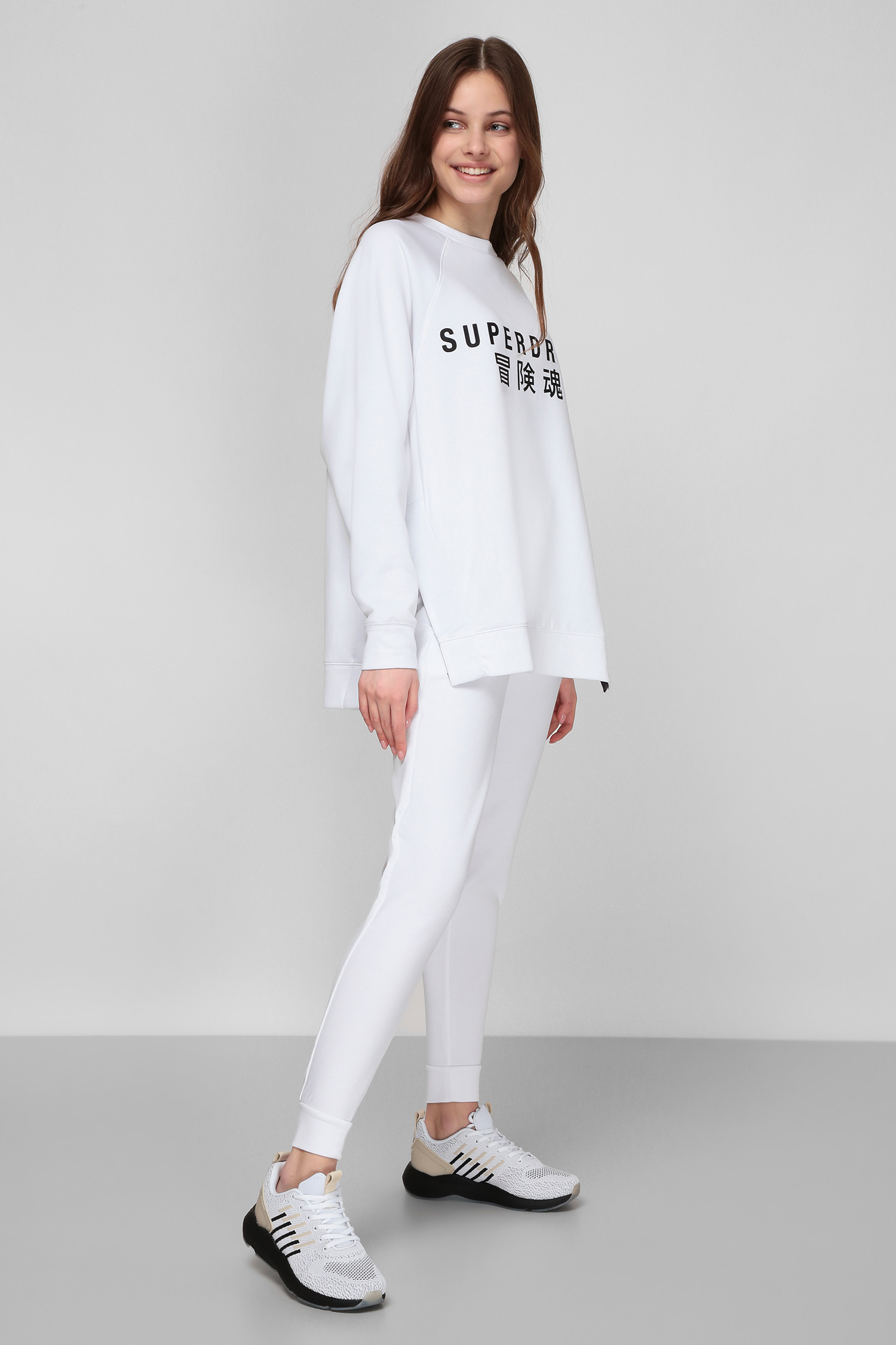 Белые спортивные брюки для девушек SuperDry WS310180A;01C