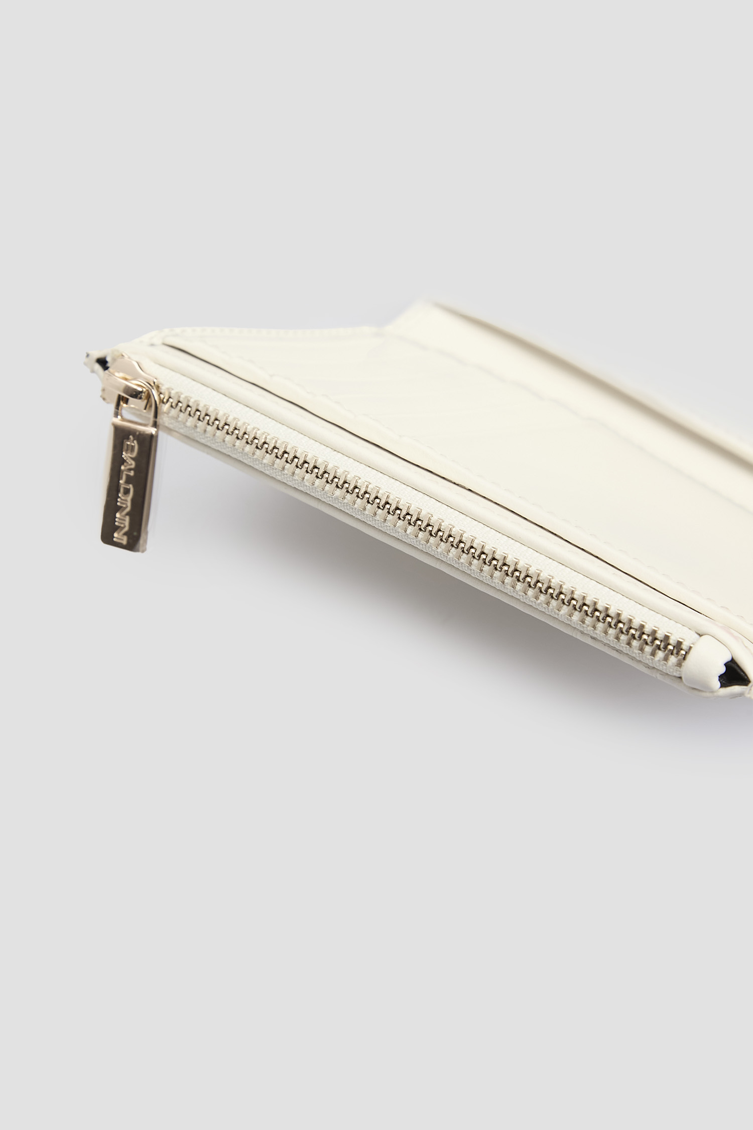 Жіночий білий шкіряний гаманець BALDININI P3B015XXMONO;9002