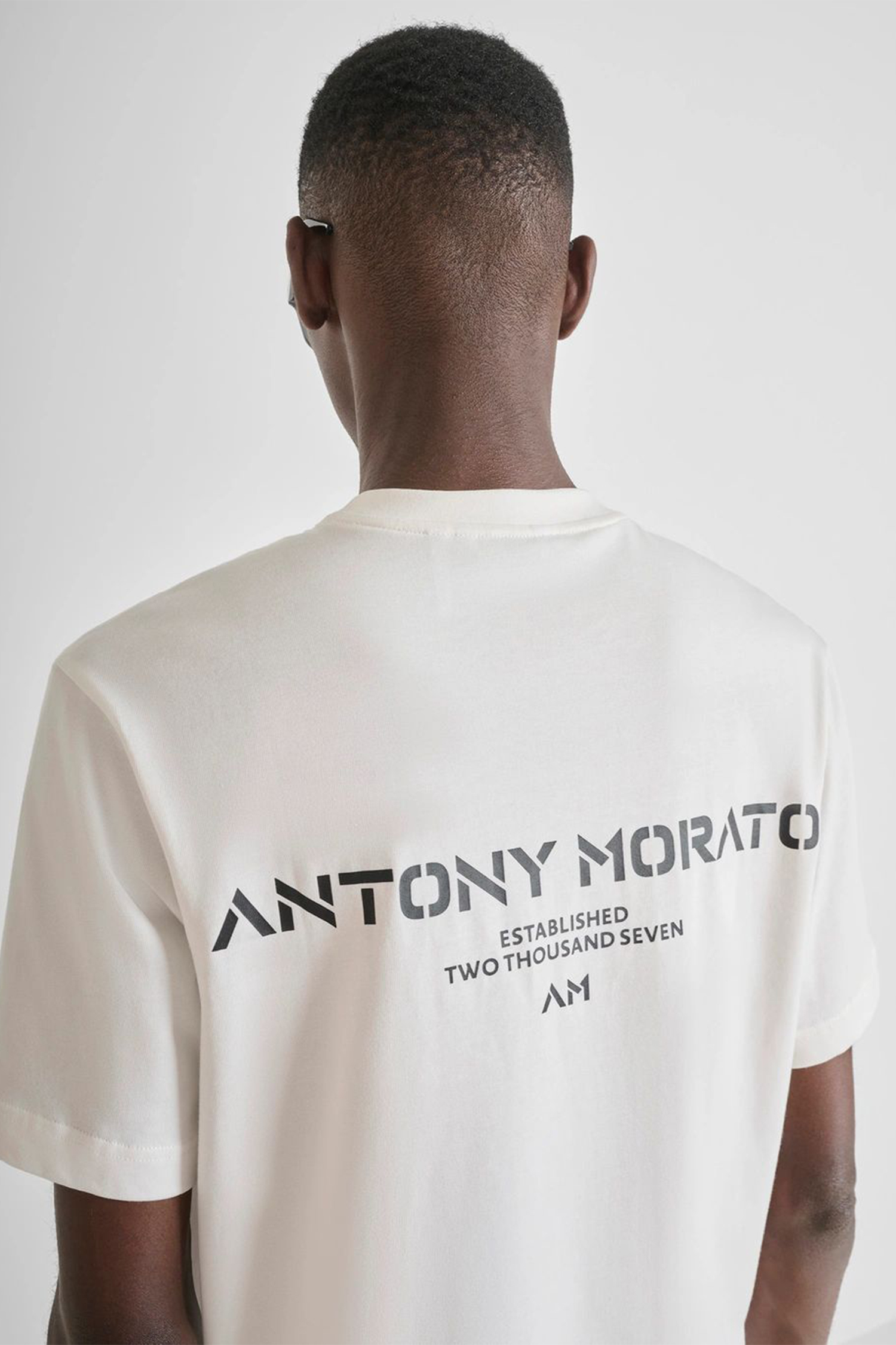 Мужская белая футболка Antony Morato MMKS02540.FA100239;1011