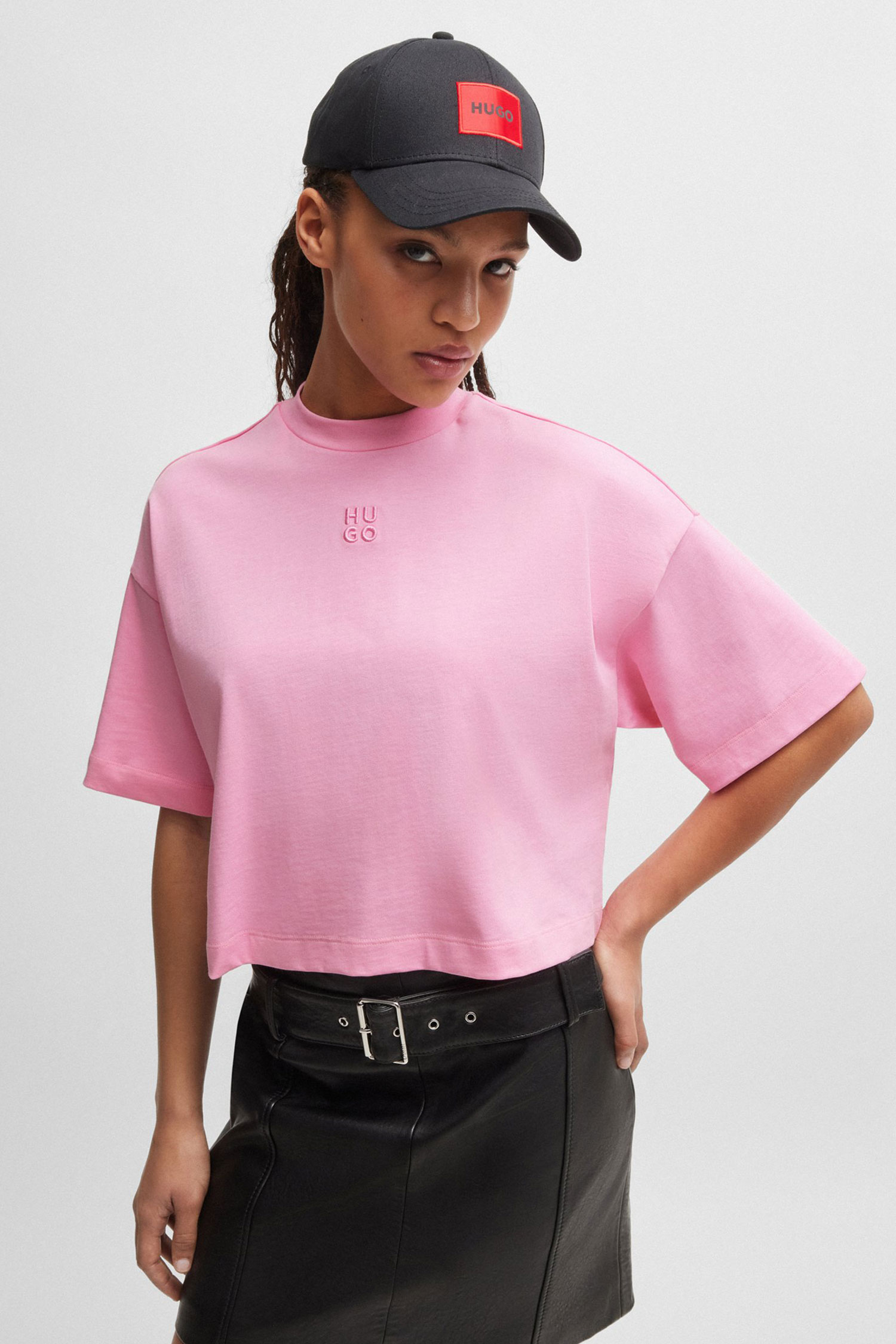 Женская розовая футболка HUGO 50517790;664