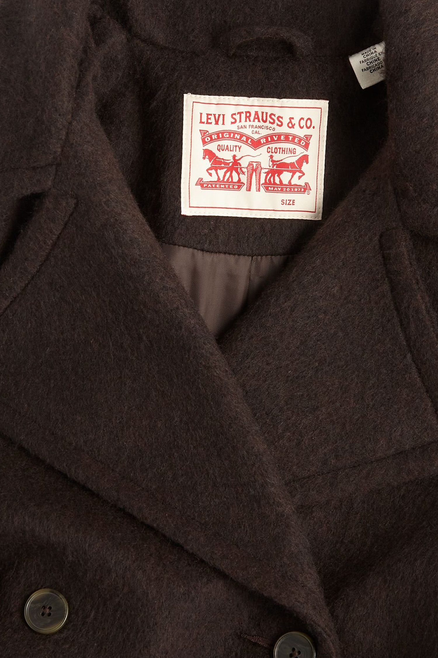 Женское темно-коричневое пальто Levi’s® A5894;0000