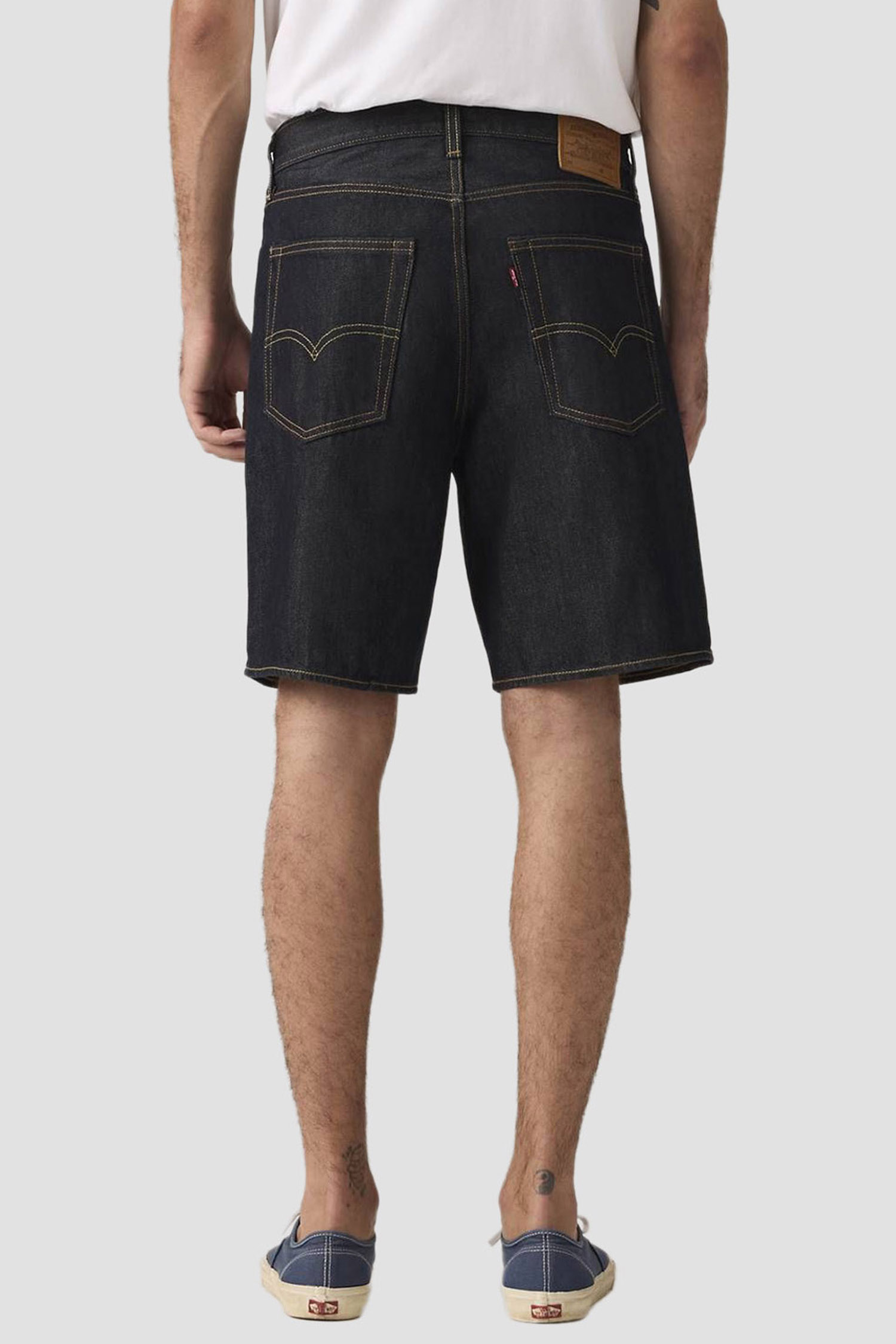 Мужские черные джинсовые шорты Levi’s® A8461;0038