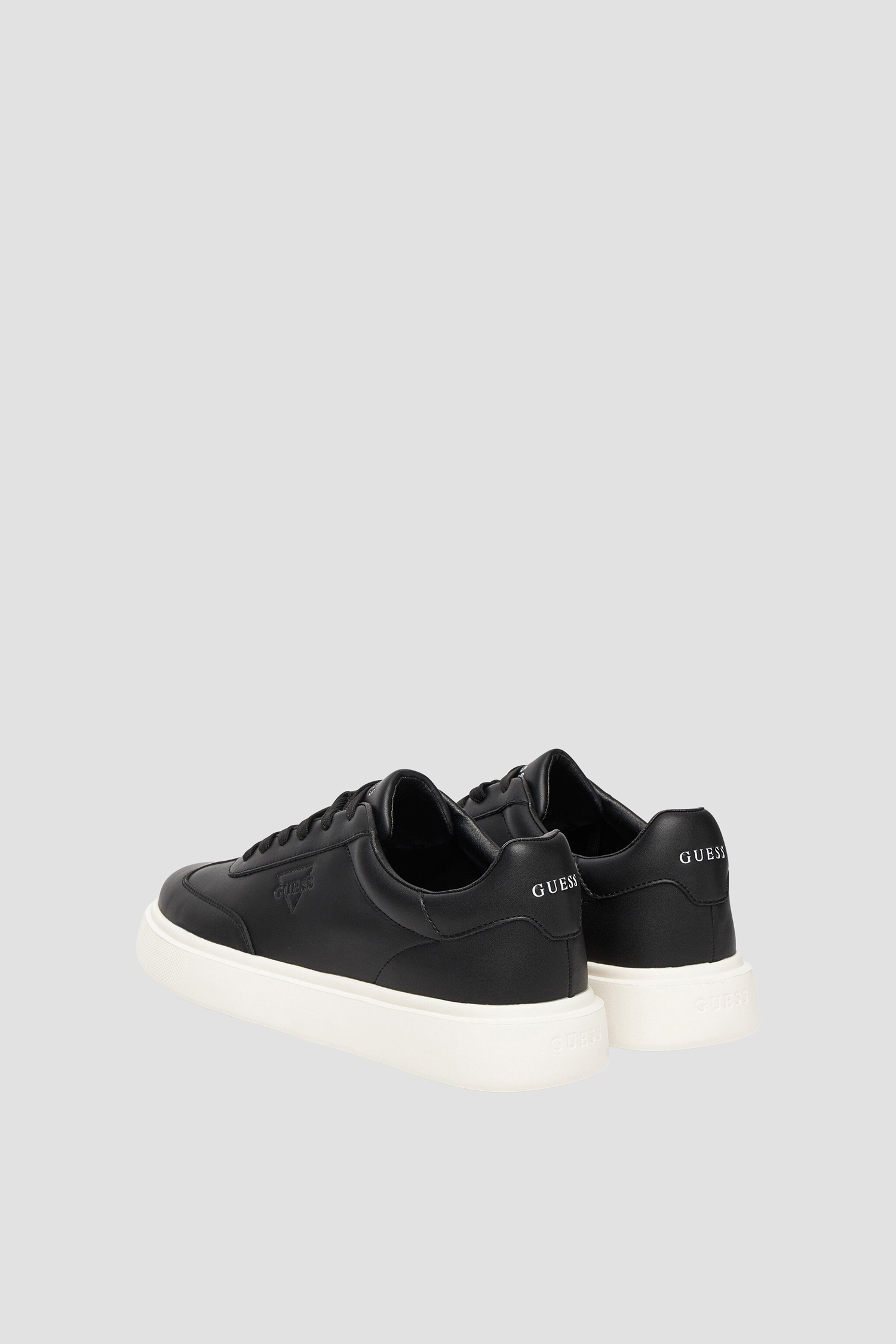 Чоловічі чорні снікерси Guess FMFPLA.LEA12;BLACK