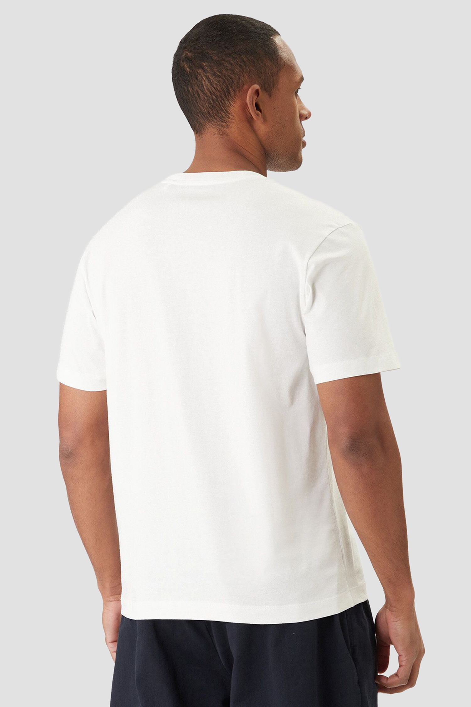 Мужская белая футболка Guess Jeans M6GIB7.K8HM0;G046