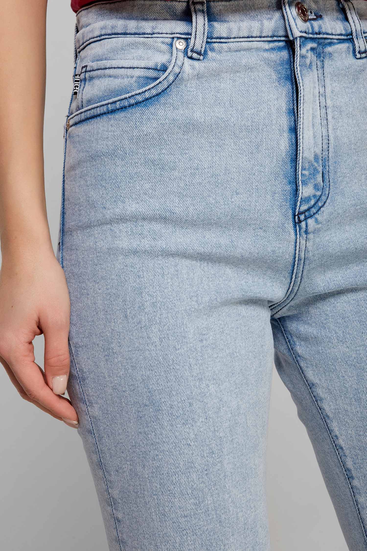 Женские голубые джинсы HUGO 50461666;425