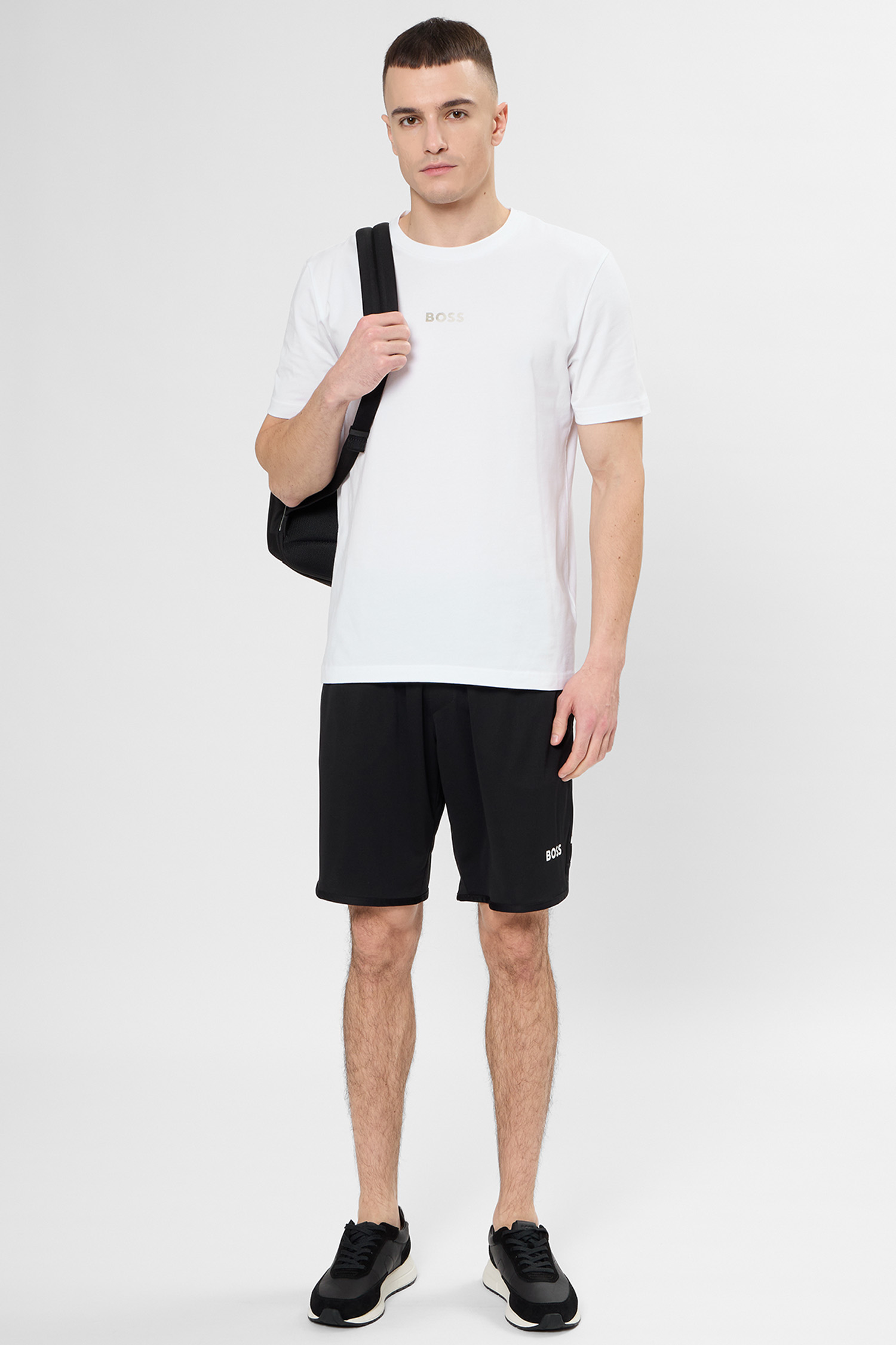 Чоловічі чорні шорти BOSS 50551953;001